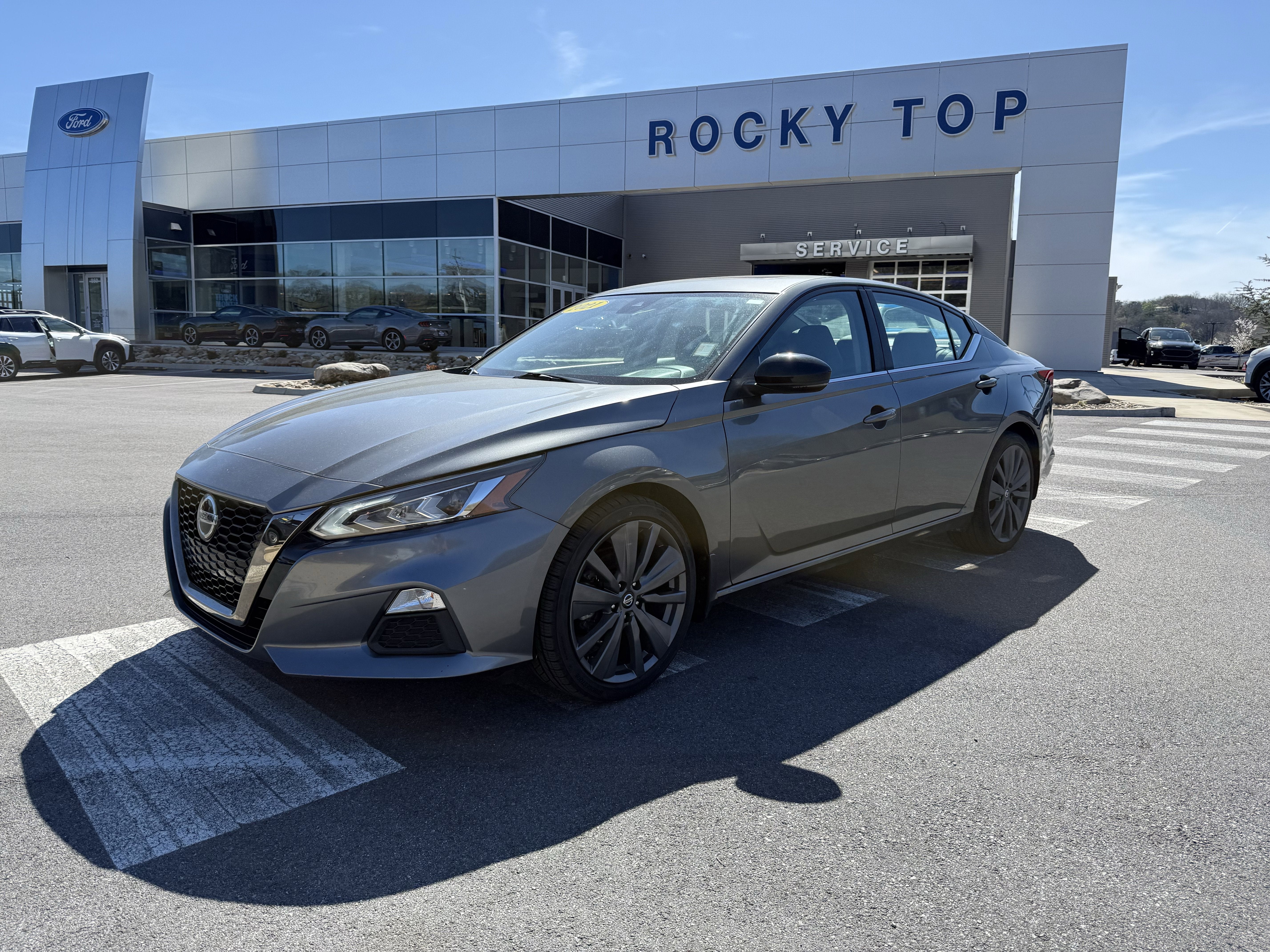 2021 Nissan Altima 2.5 SR