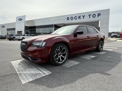 2018 Chrysler 300 Touring