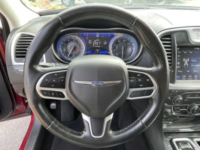 2022 Chrysler 300 Touring L