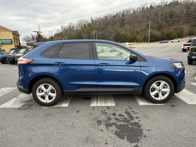 2023 Ford Edge SE
