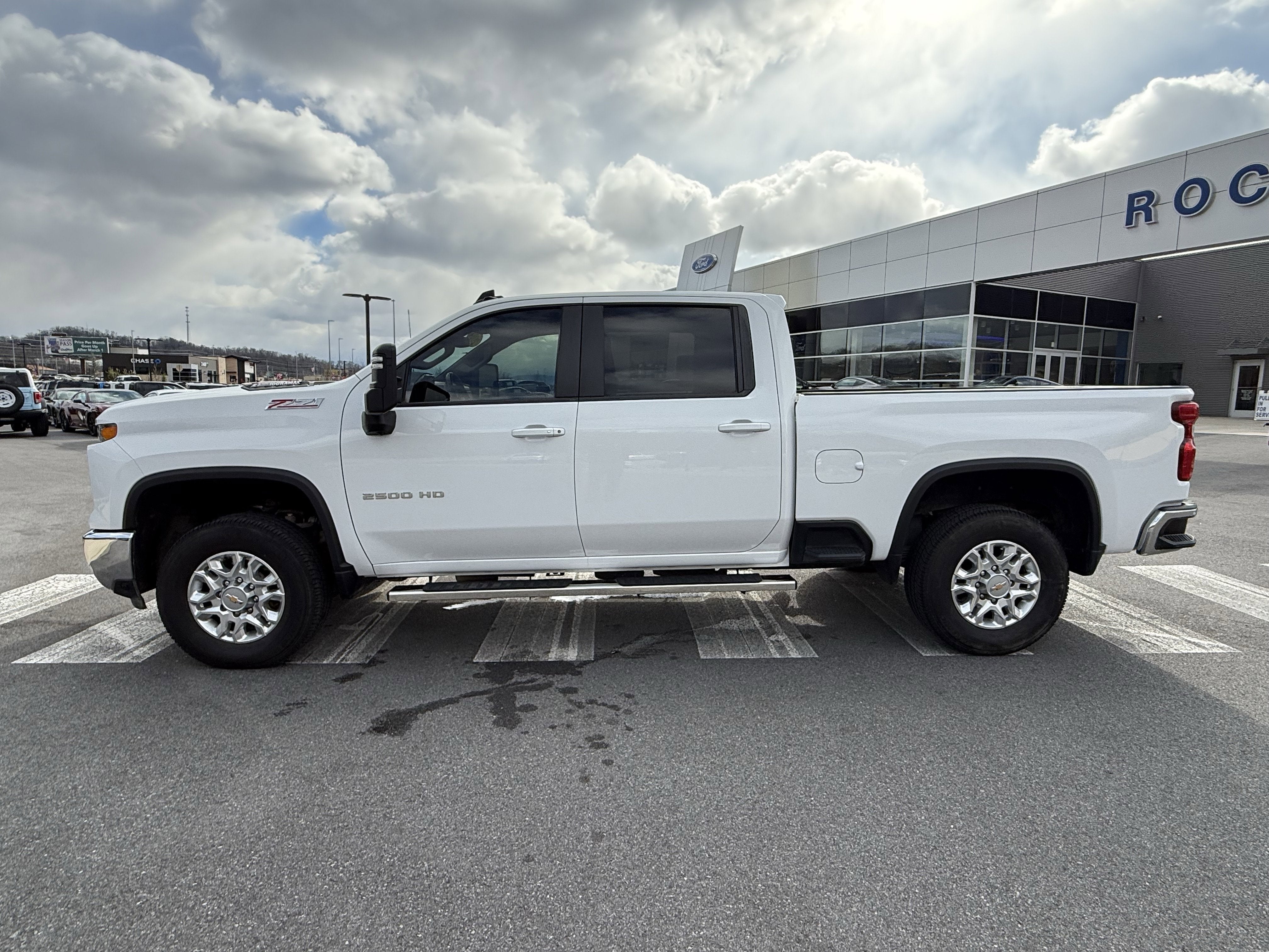 2024 Chevrolet Silverado 2500HD LT