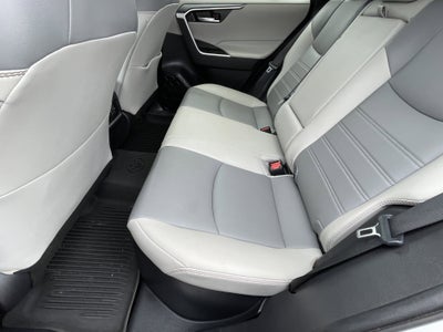 2021 Toyota RAV4 Hybrid XLE Premium