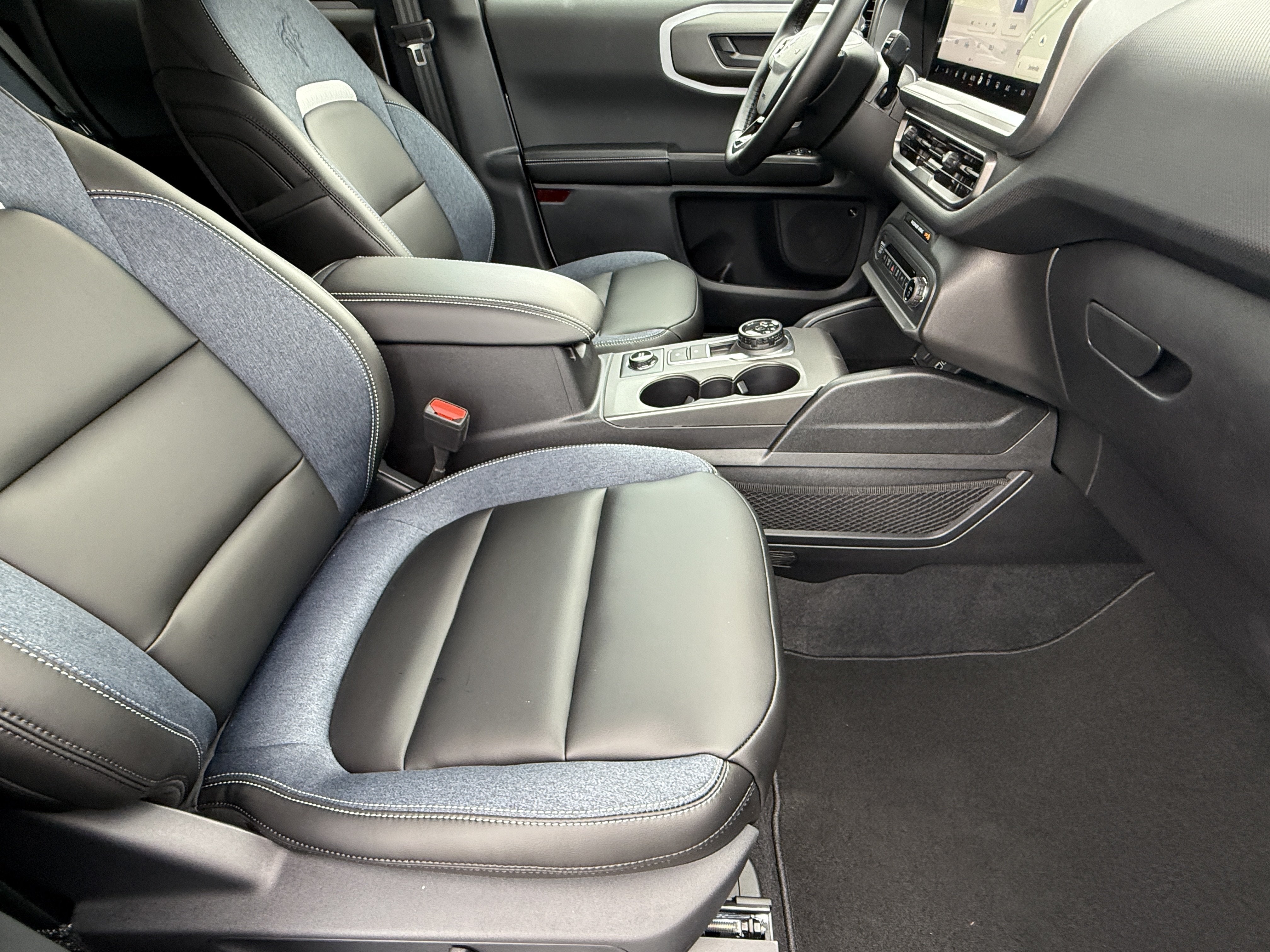 2025 Ford Bronco Sport Outer Banks - Photo 14