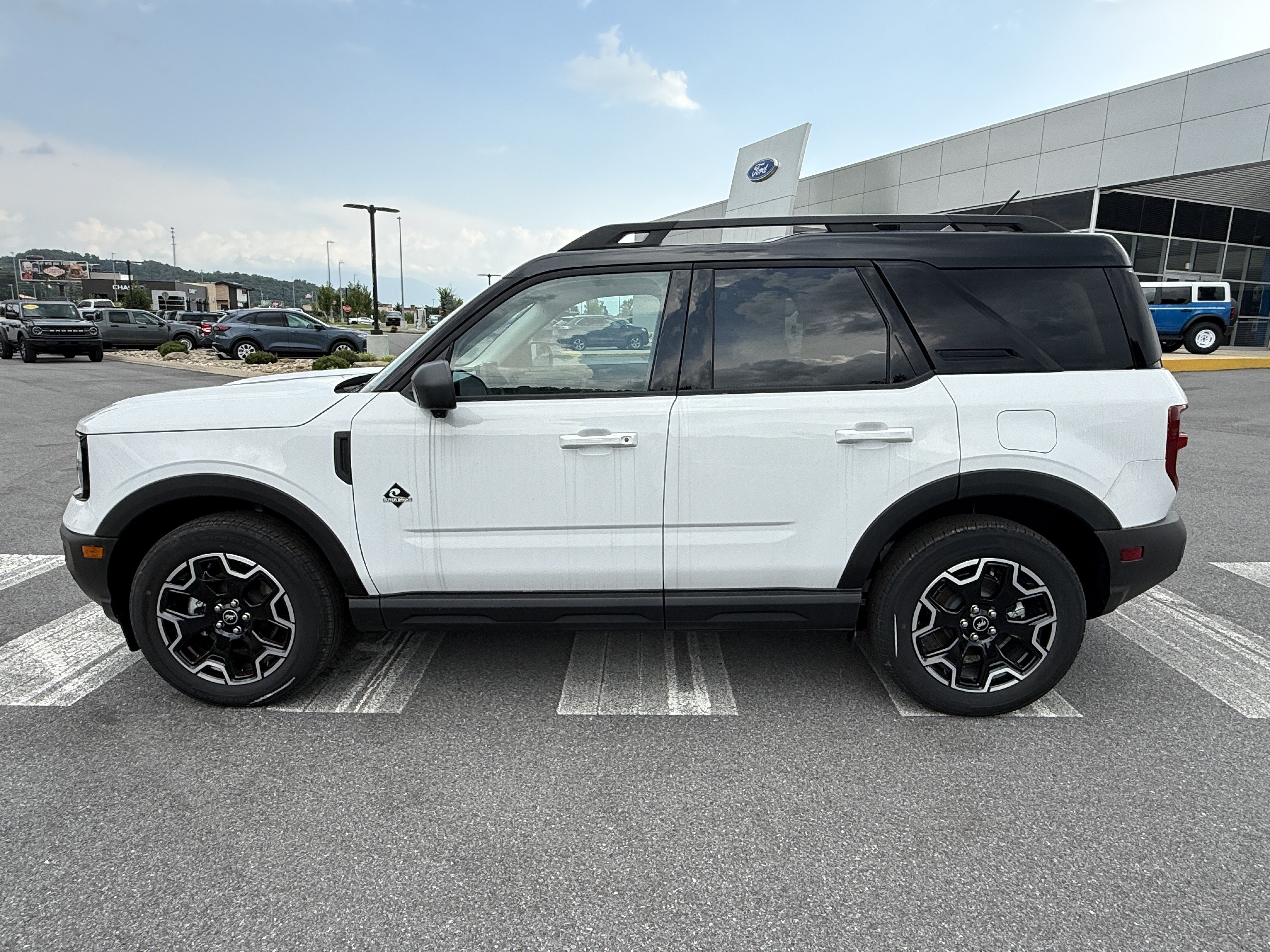2025 Ford Bronco Sport Outer Banks - Photo 8