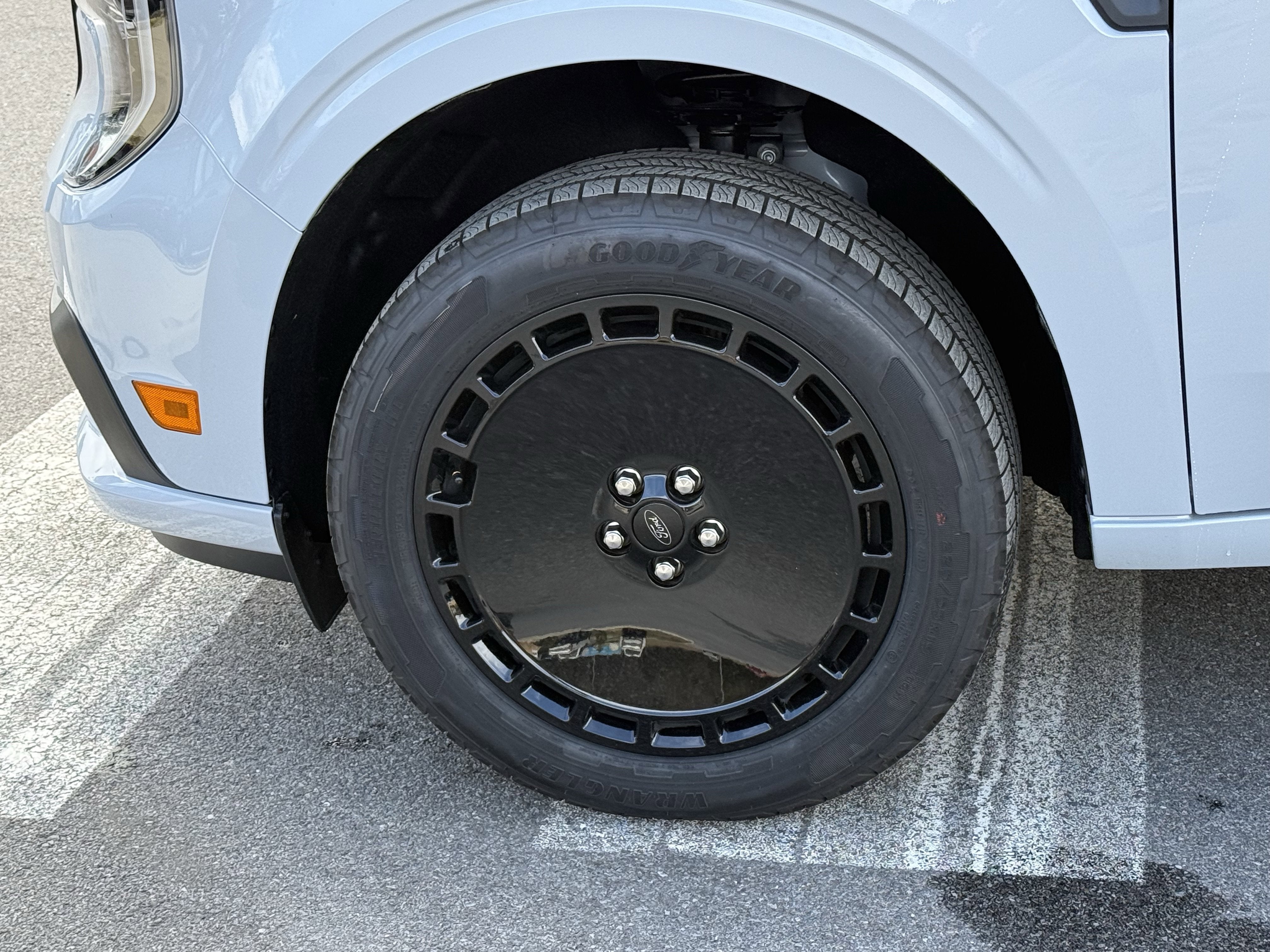 2026 Ford Maverick Lobo Standard