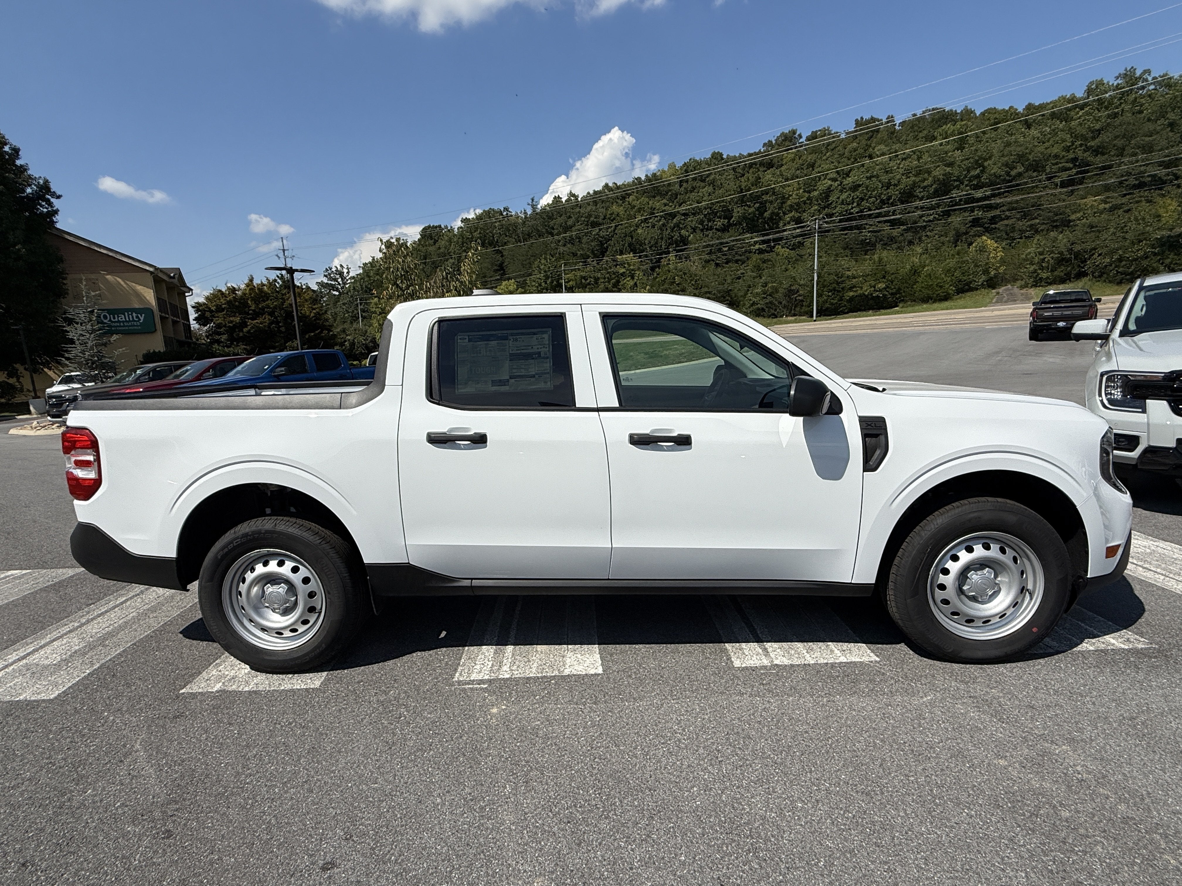 2026 Ford Maverick XL