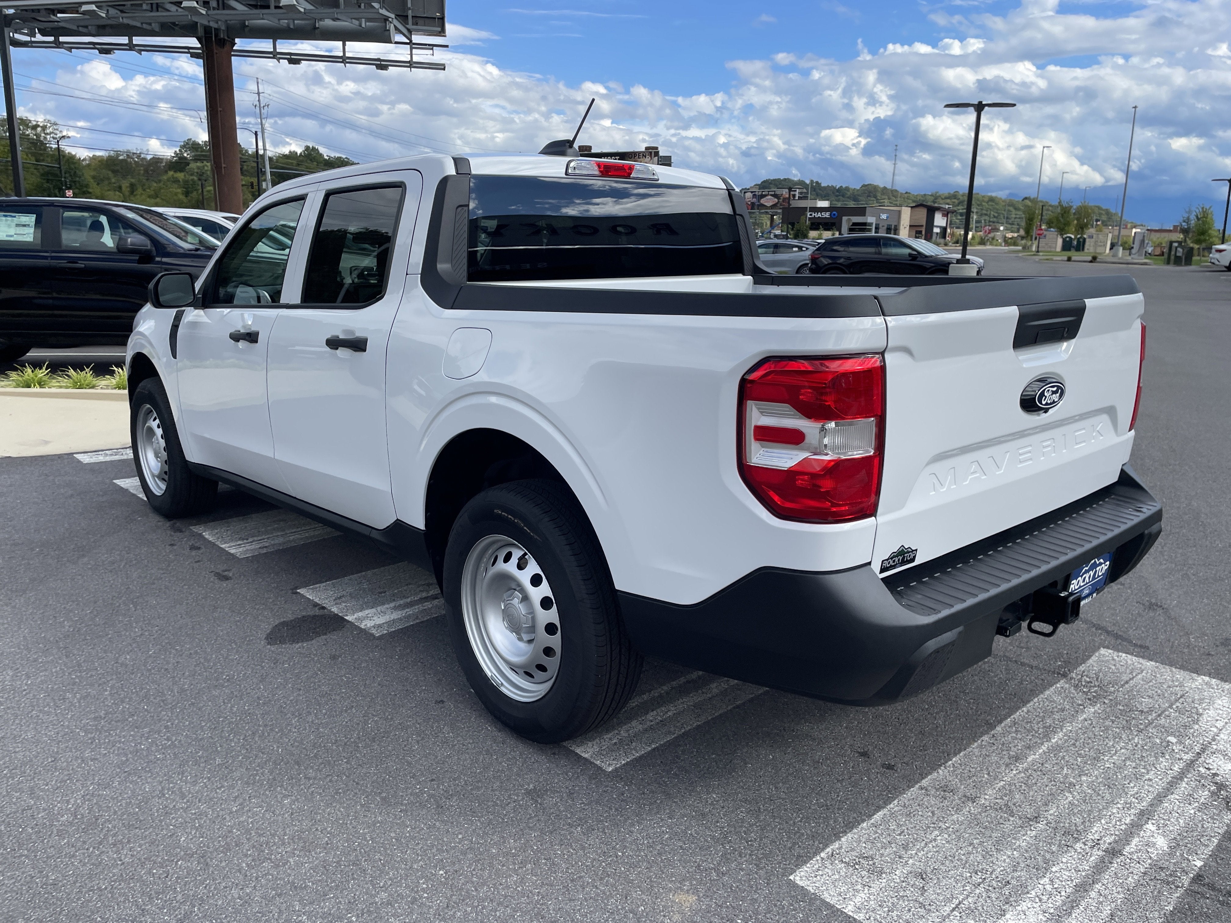 2025 Ford Maverick XL