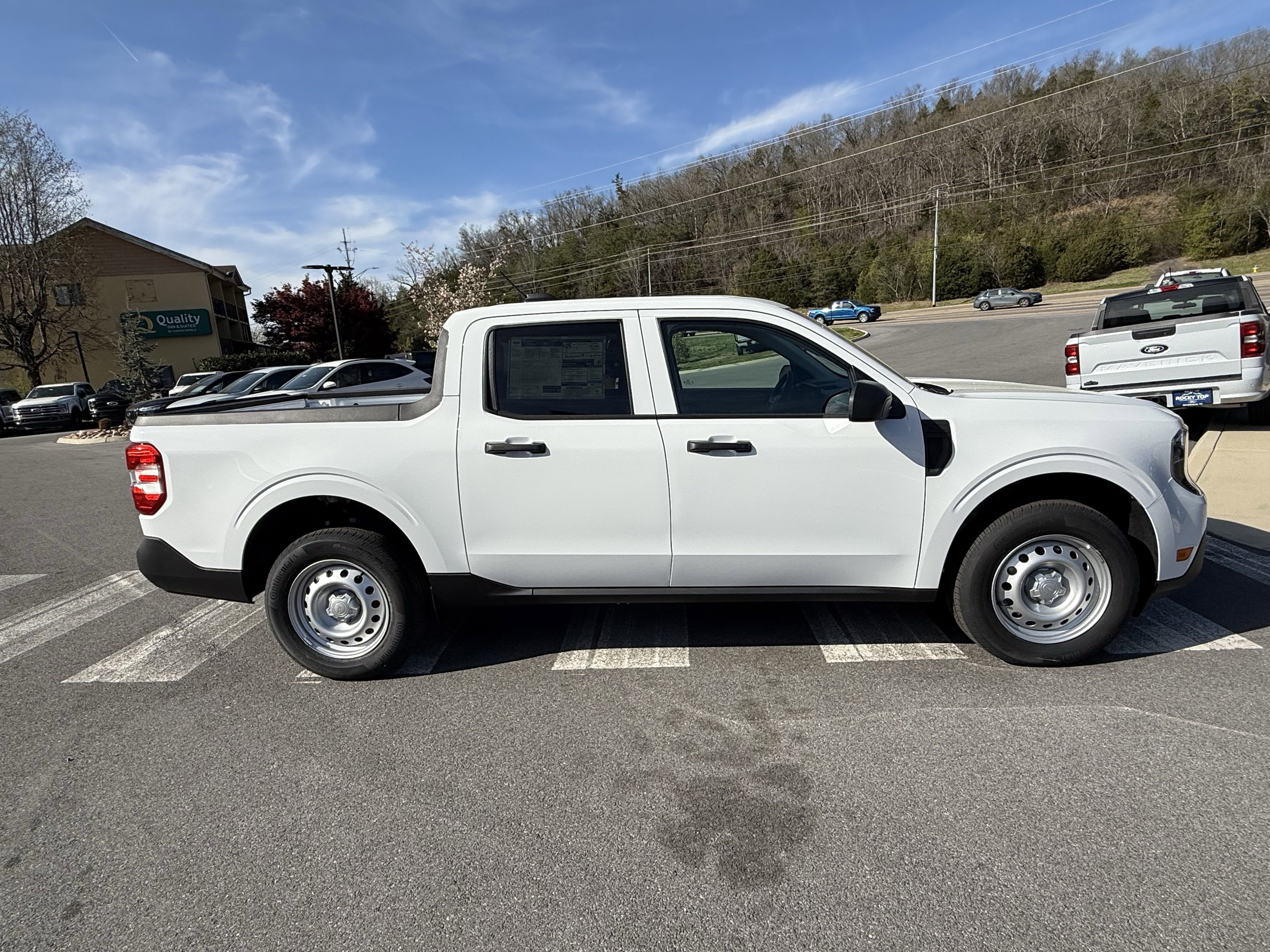 2026 Ford Maverick XL