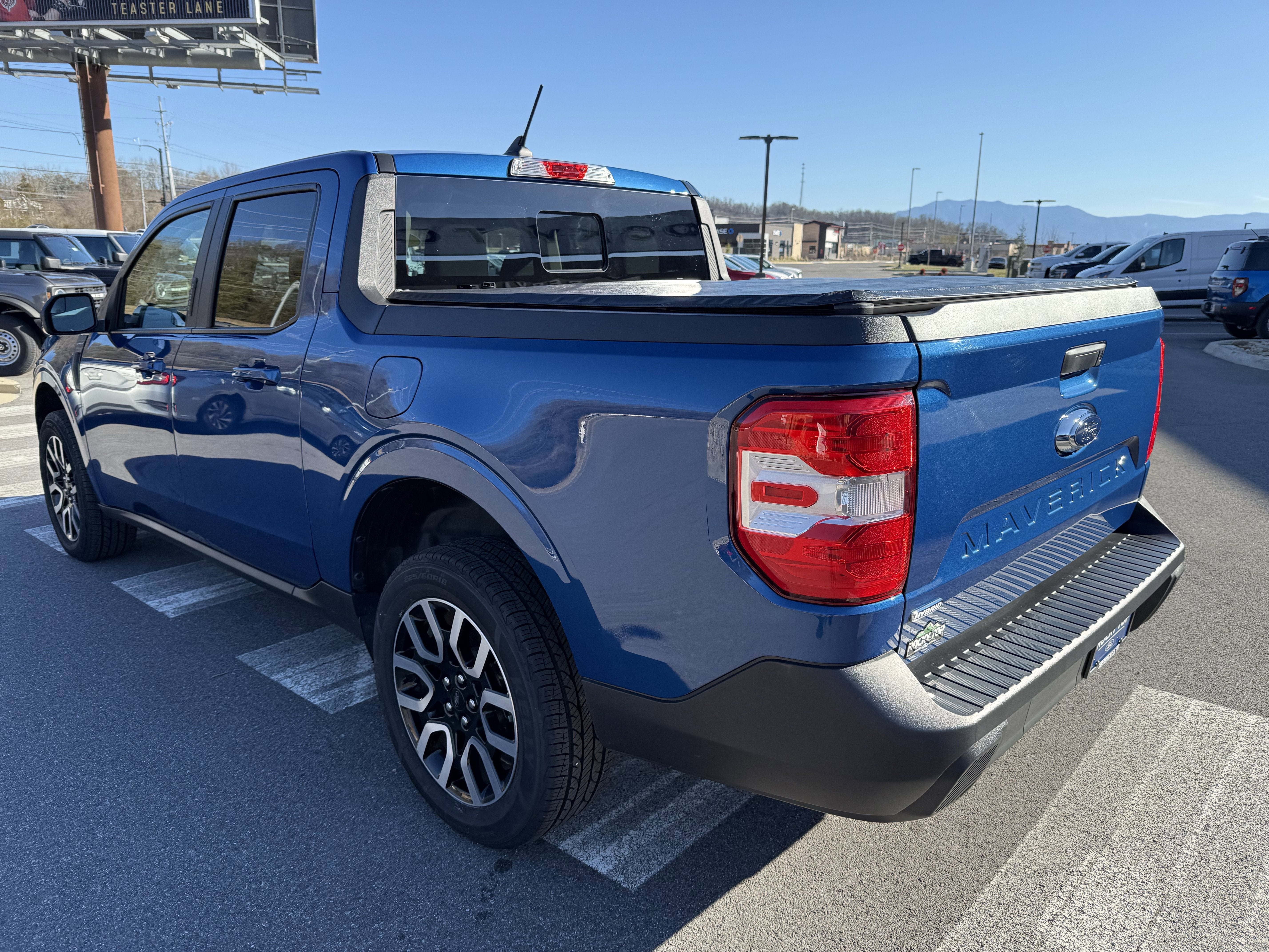 2023 Ford Maverick LARIAT