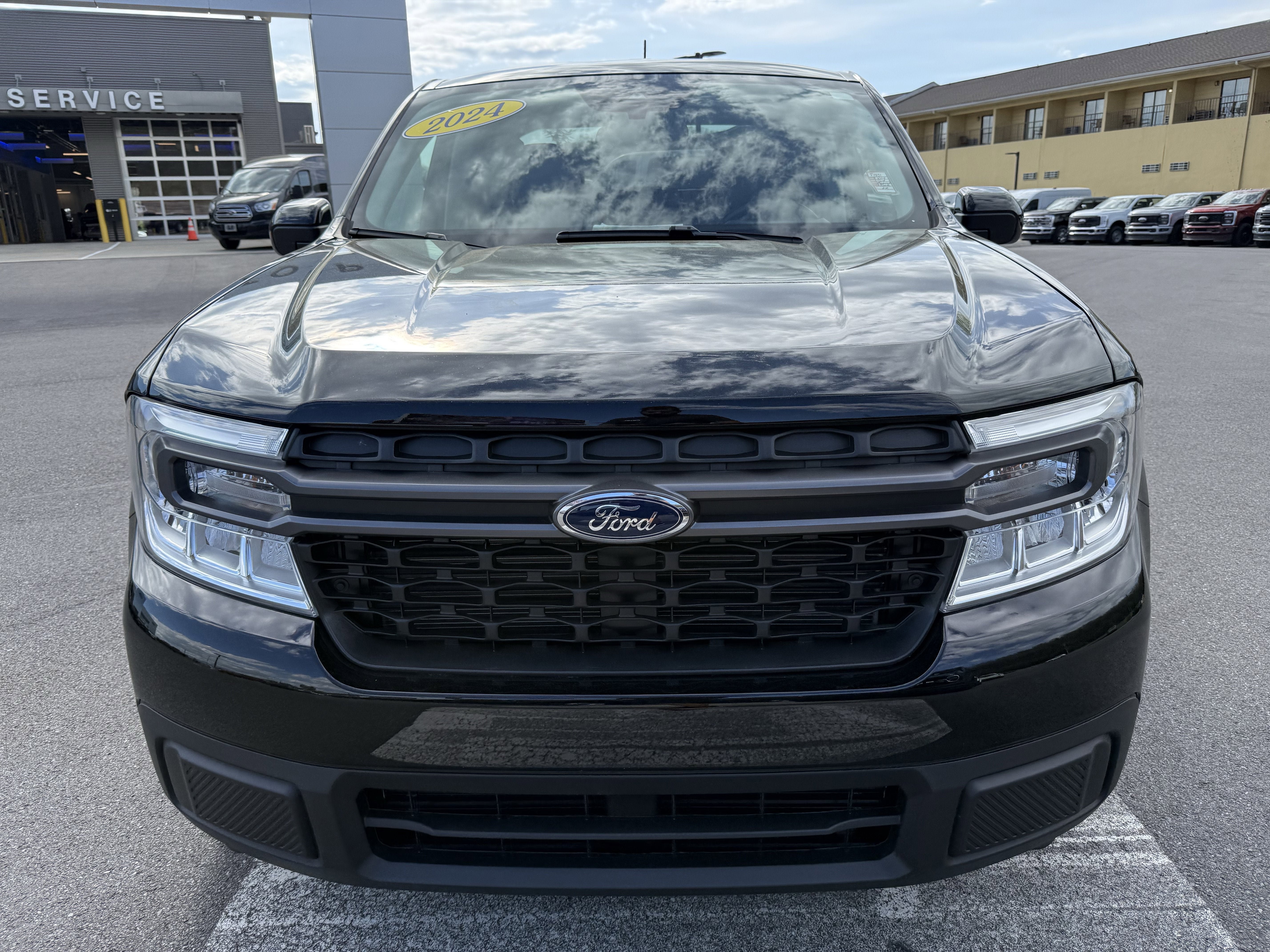 2024 Ford Maverick XLT