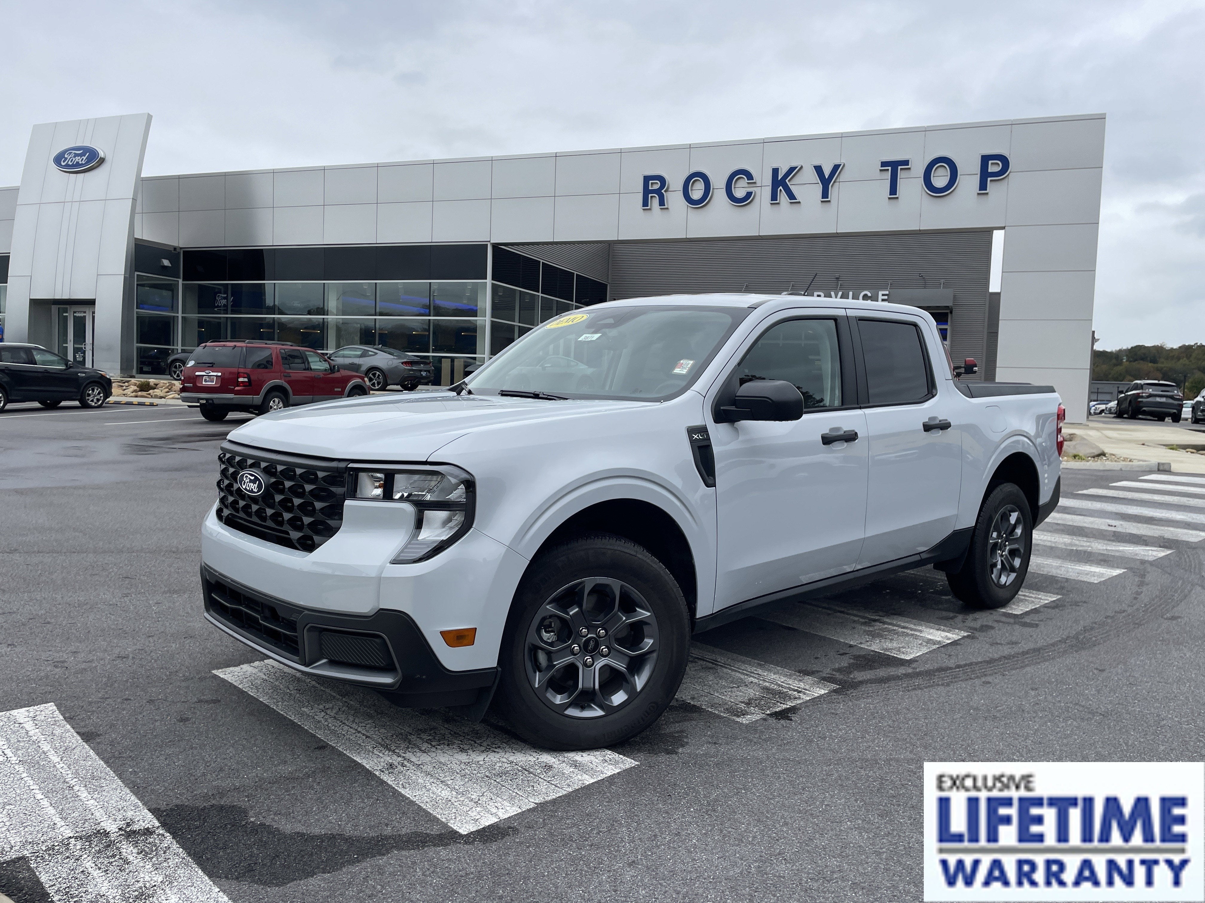 2025 Ford Maverick XLT