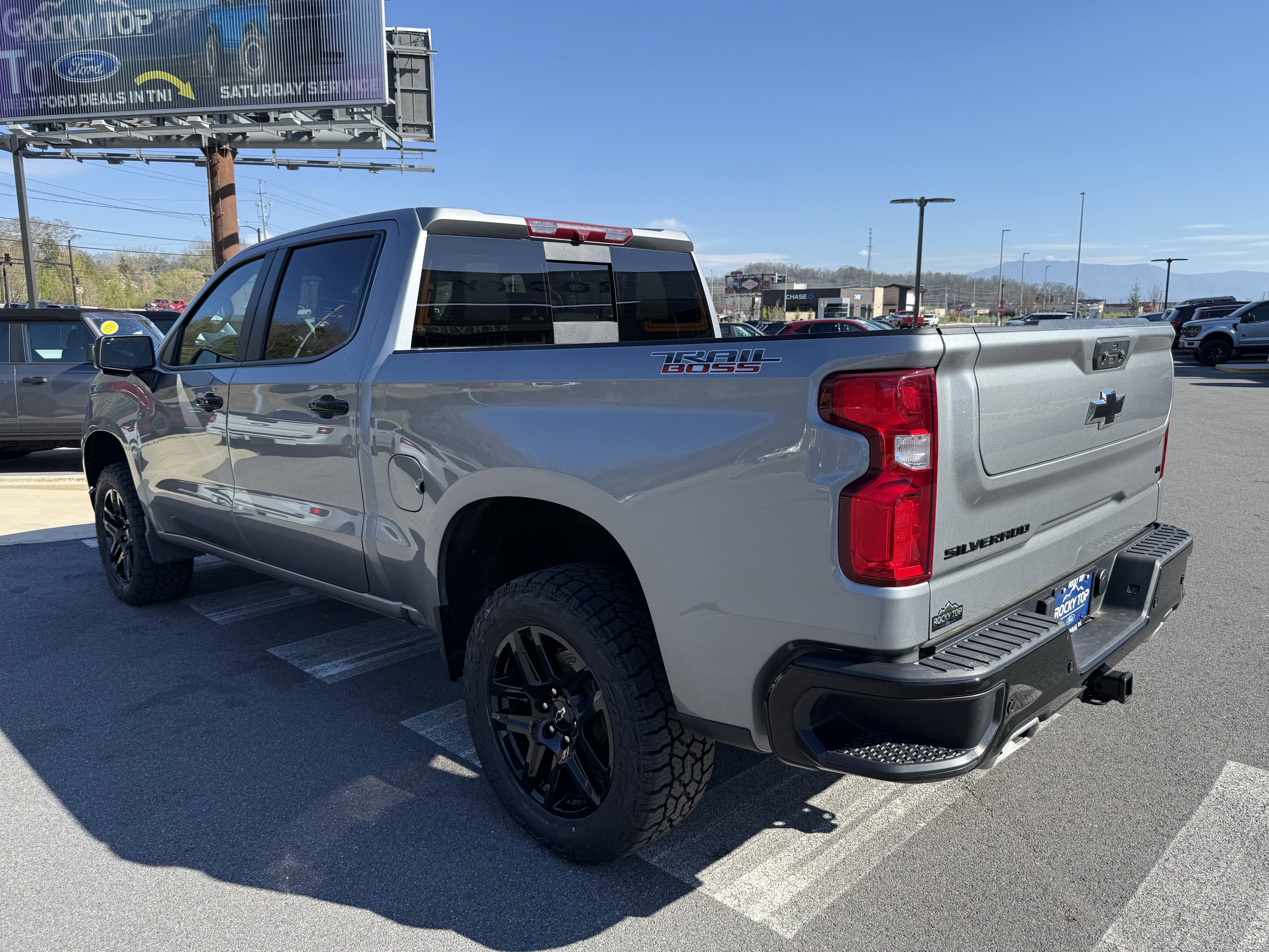 2024 Chevrolet Silverado 1500 LT Trail Boss