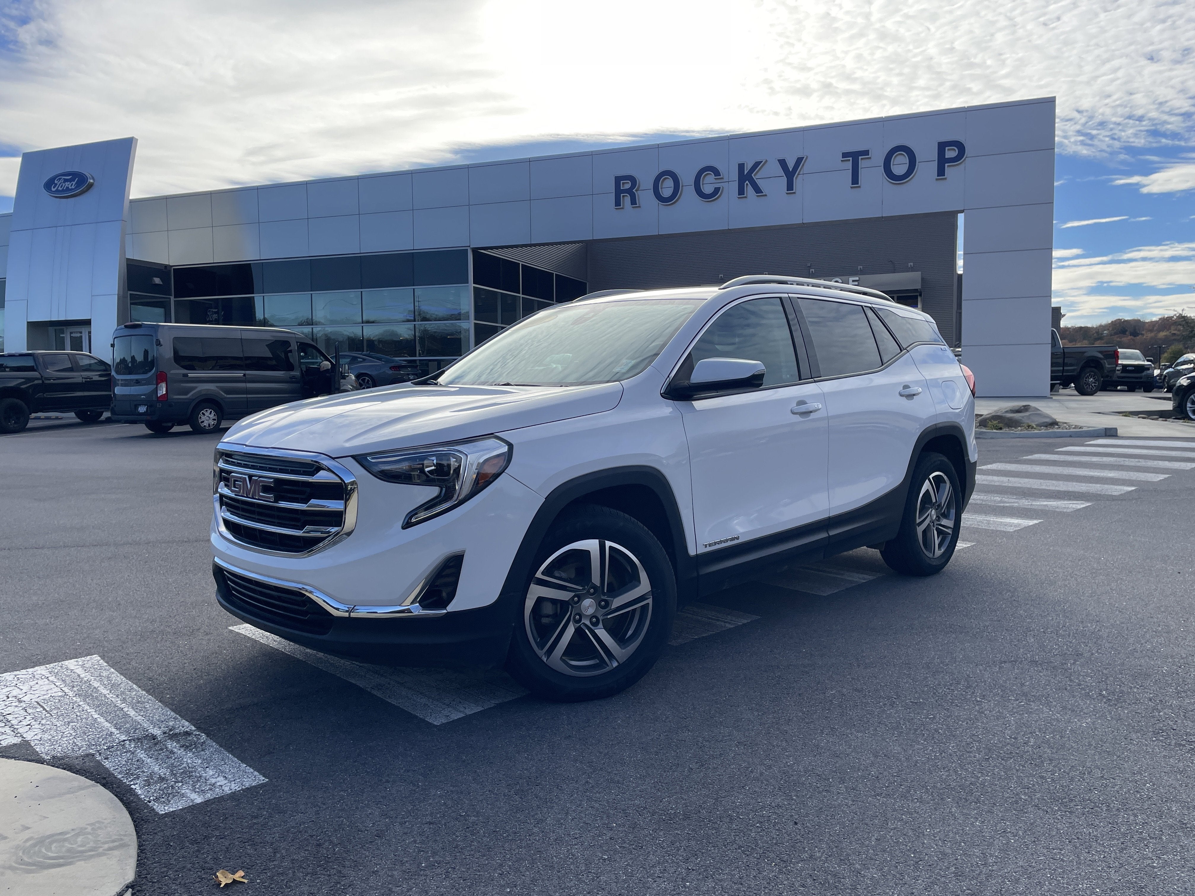 2021 GMC Terrain SLT