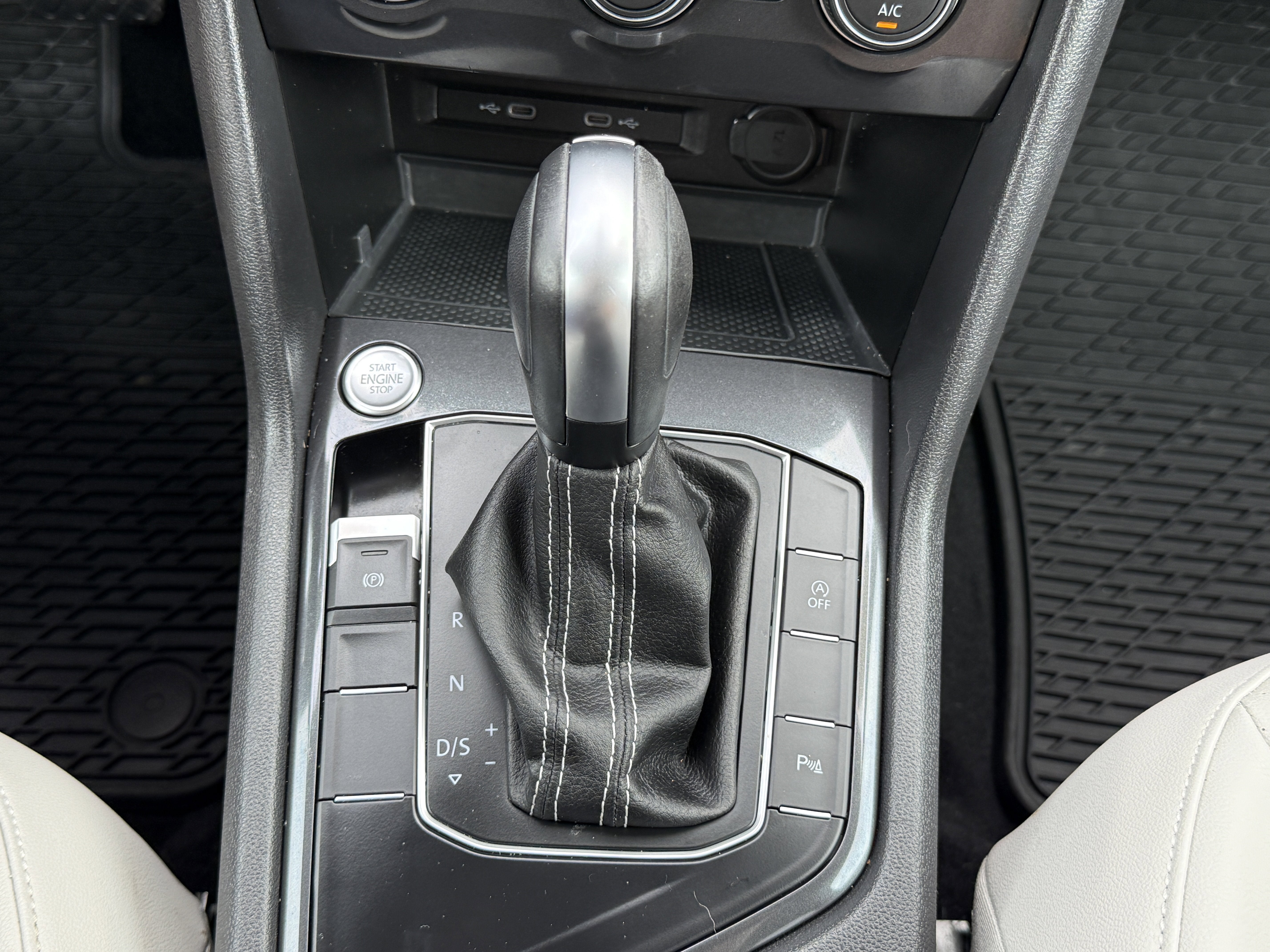 2021 Volkswagen Tiguan SEL