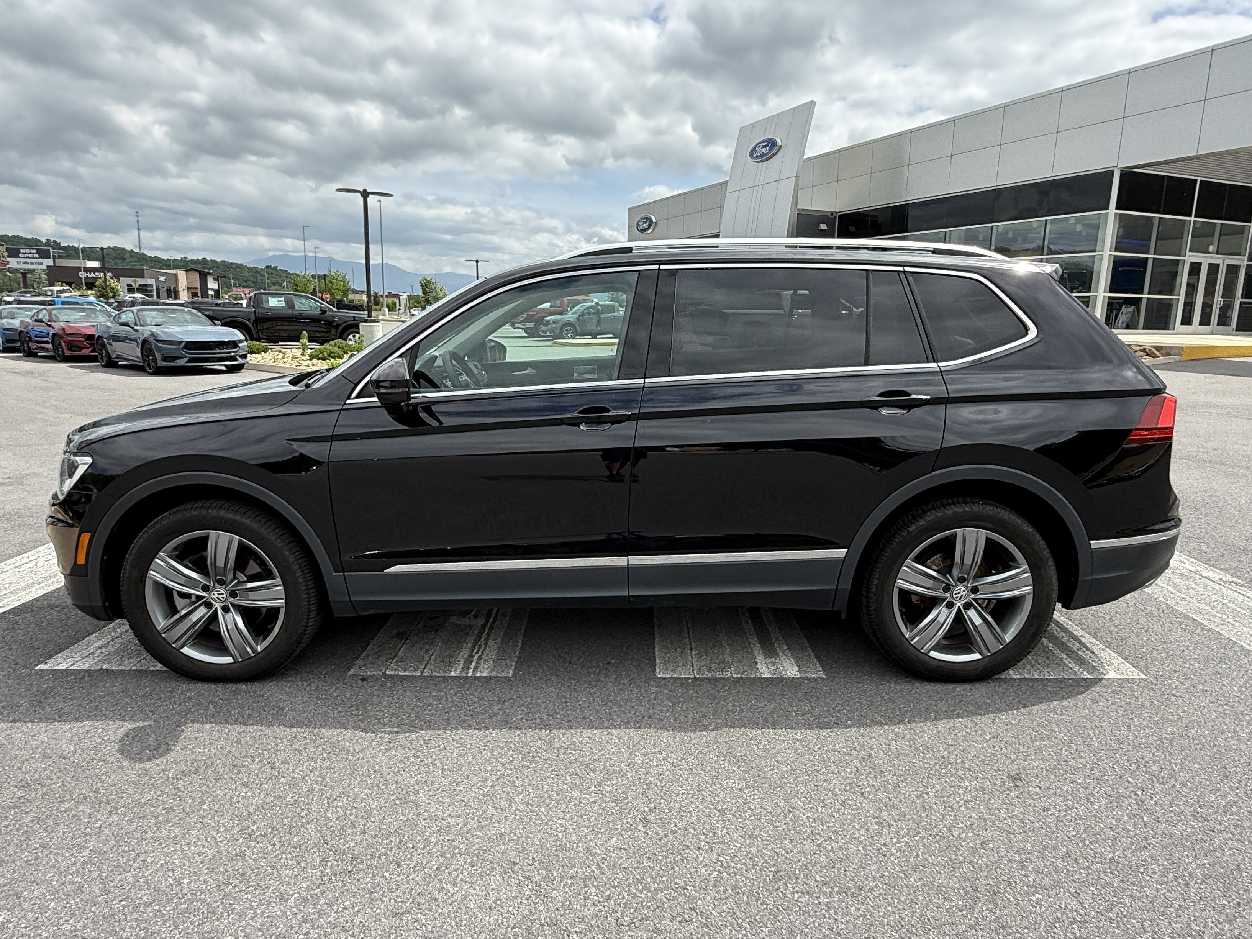 2021 Volkswagen Tiguan SEL