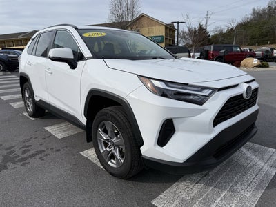 2024 Toyota RAV4 Hybrid XLE