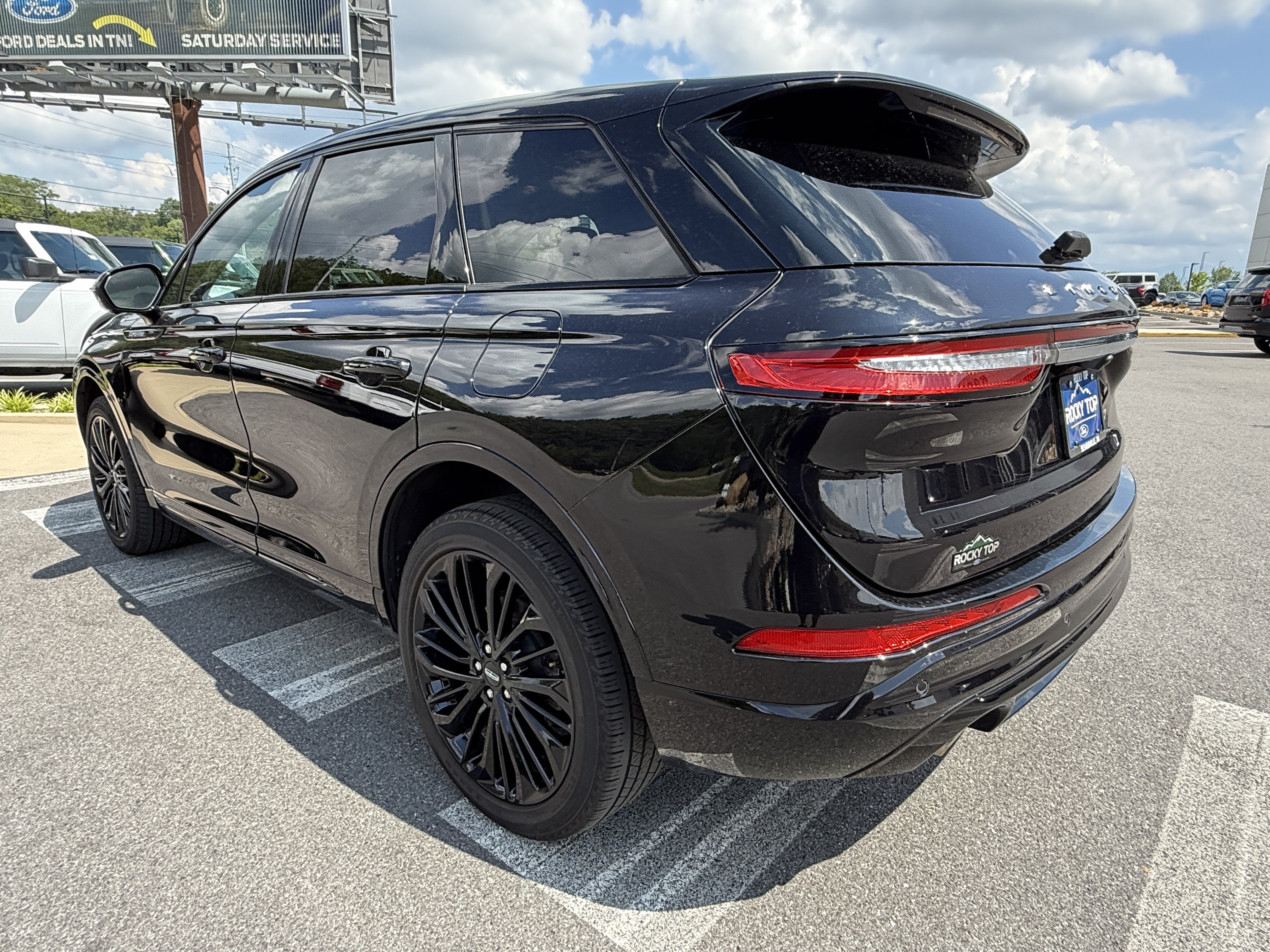 2023 Lincoln Corsair Standard