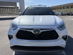 2022 Toyota Highlander Hybrid Platinum