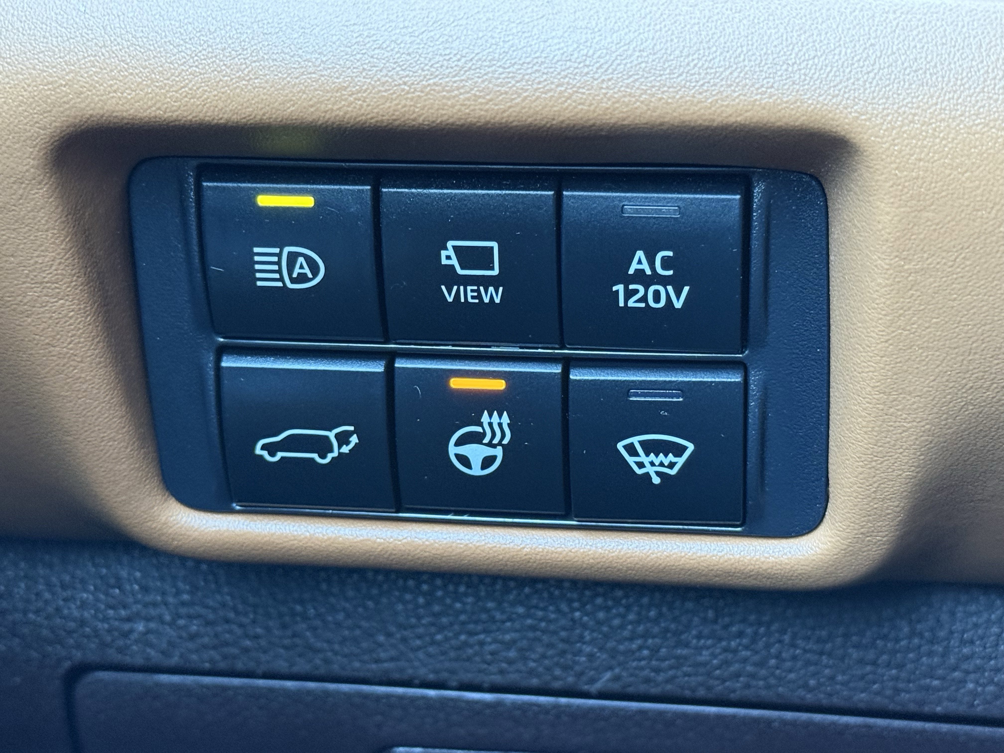 2022 Toyota Highlander Hybrid Platinum