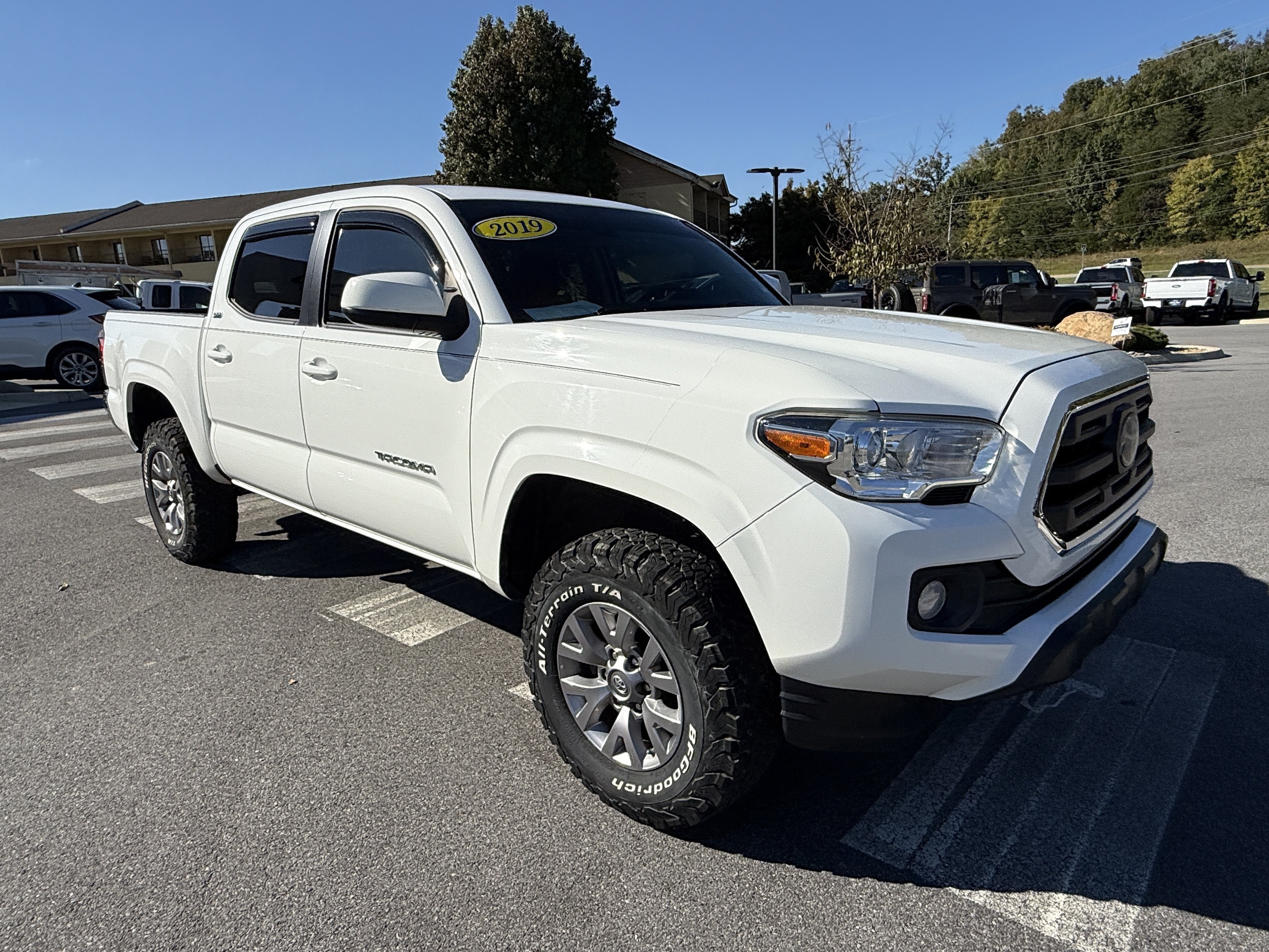 2019 Toyota Tacoma 2WD SR5