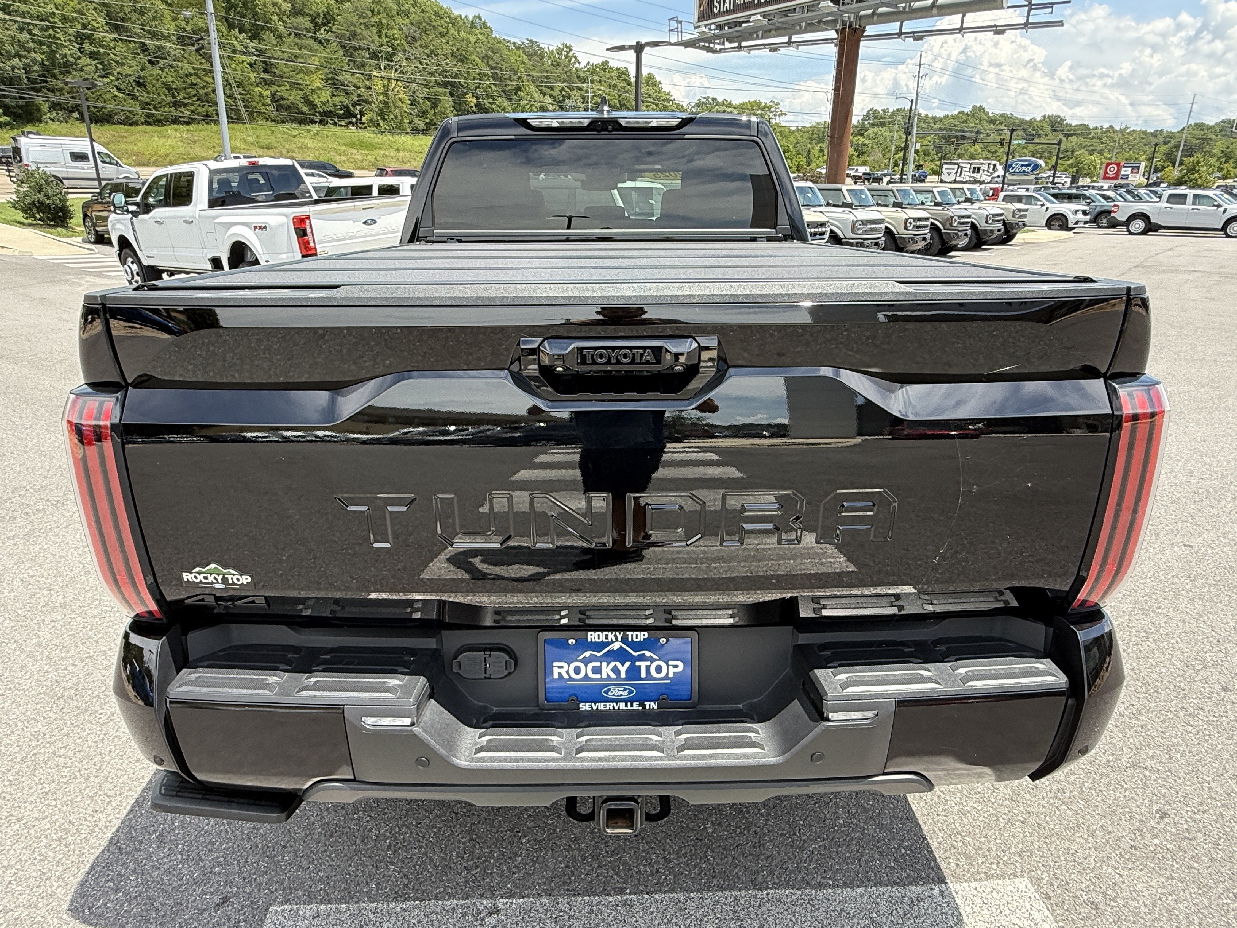 2025 Toyota Tundra 4WD Platinum