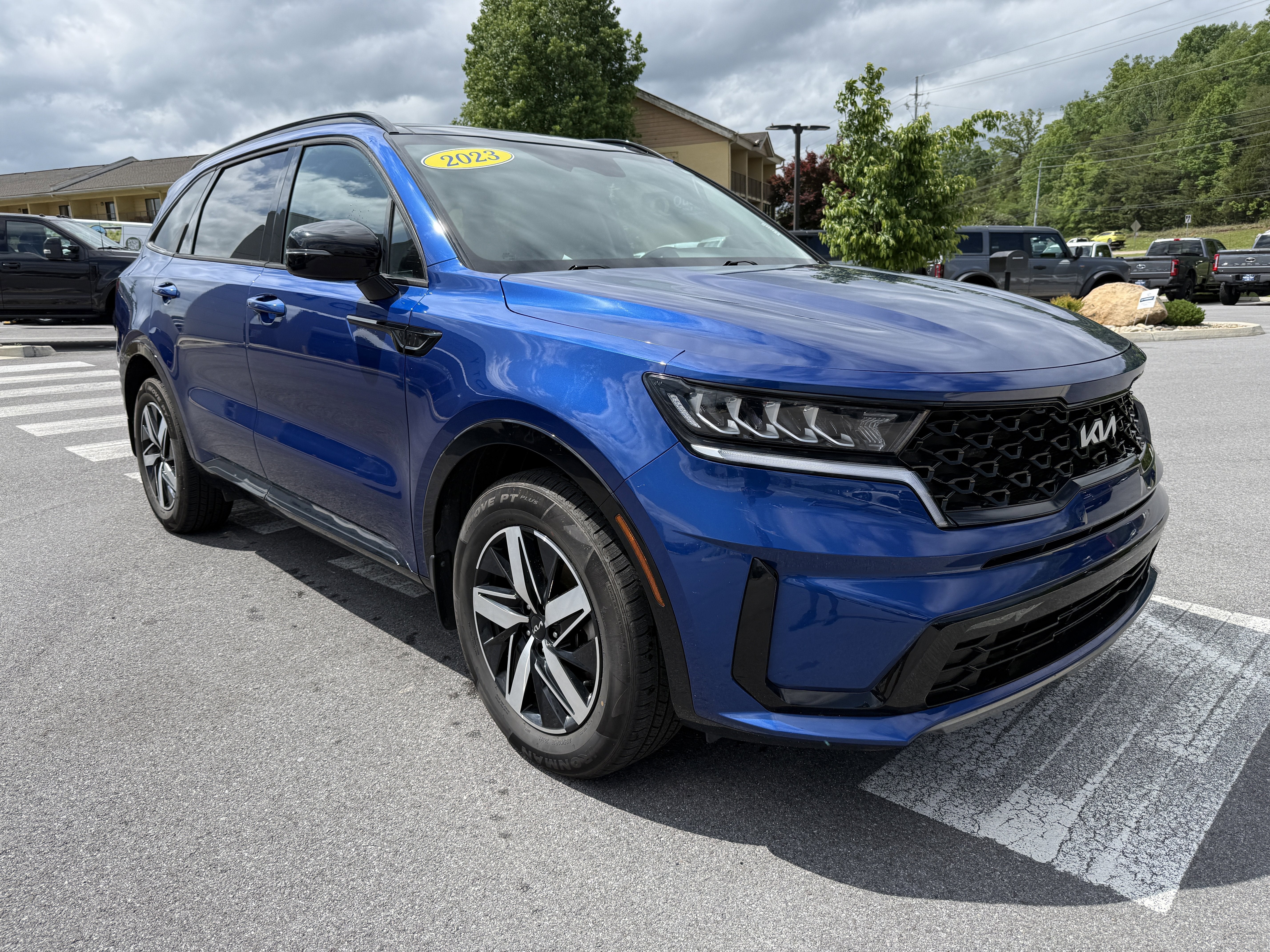 2023 Kia Sorento S