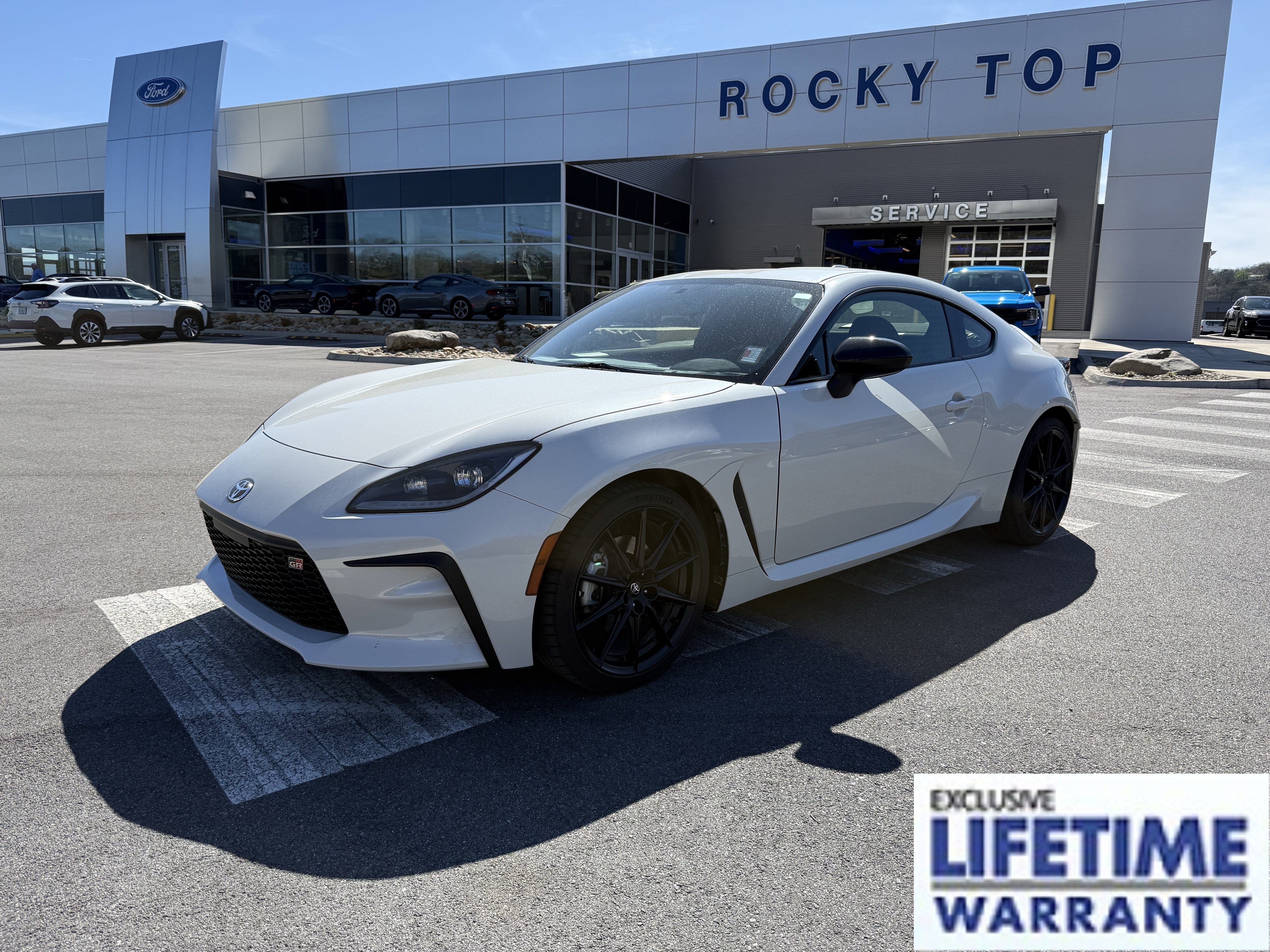 2025 Toyota GR86 Premium