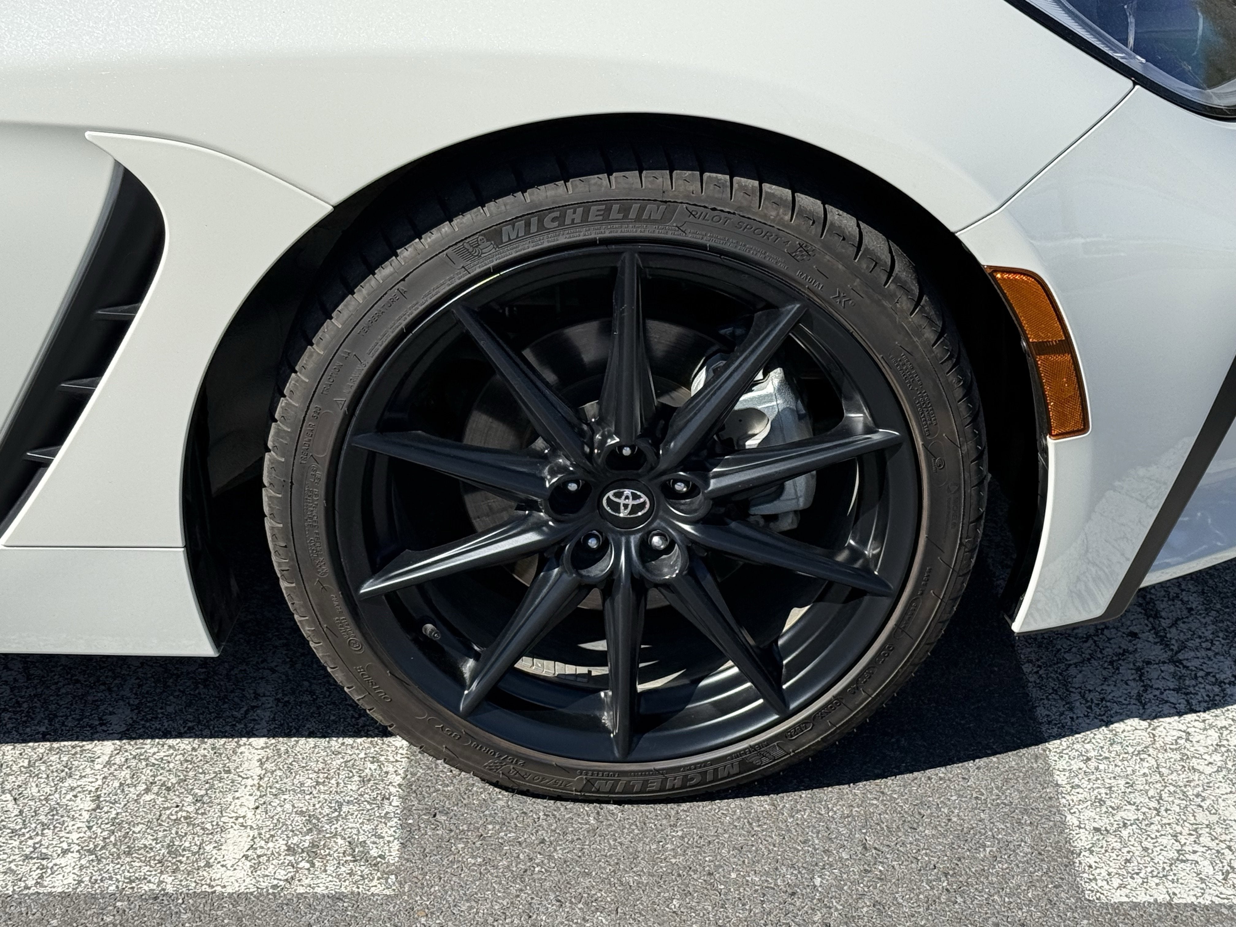 2025 Toyota GR86 Premium