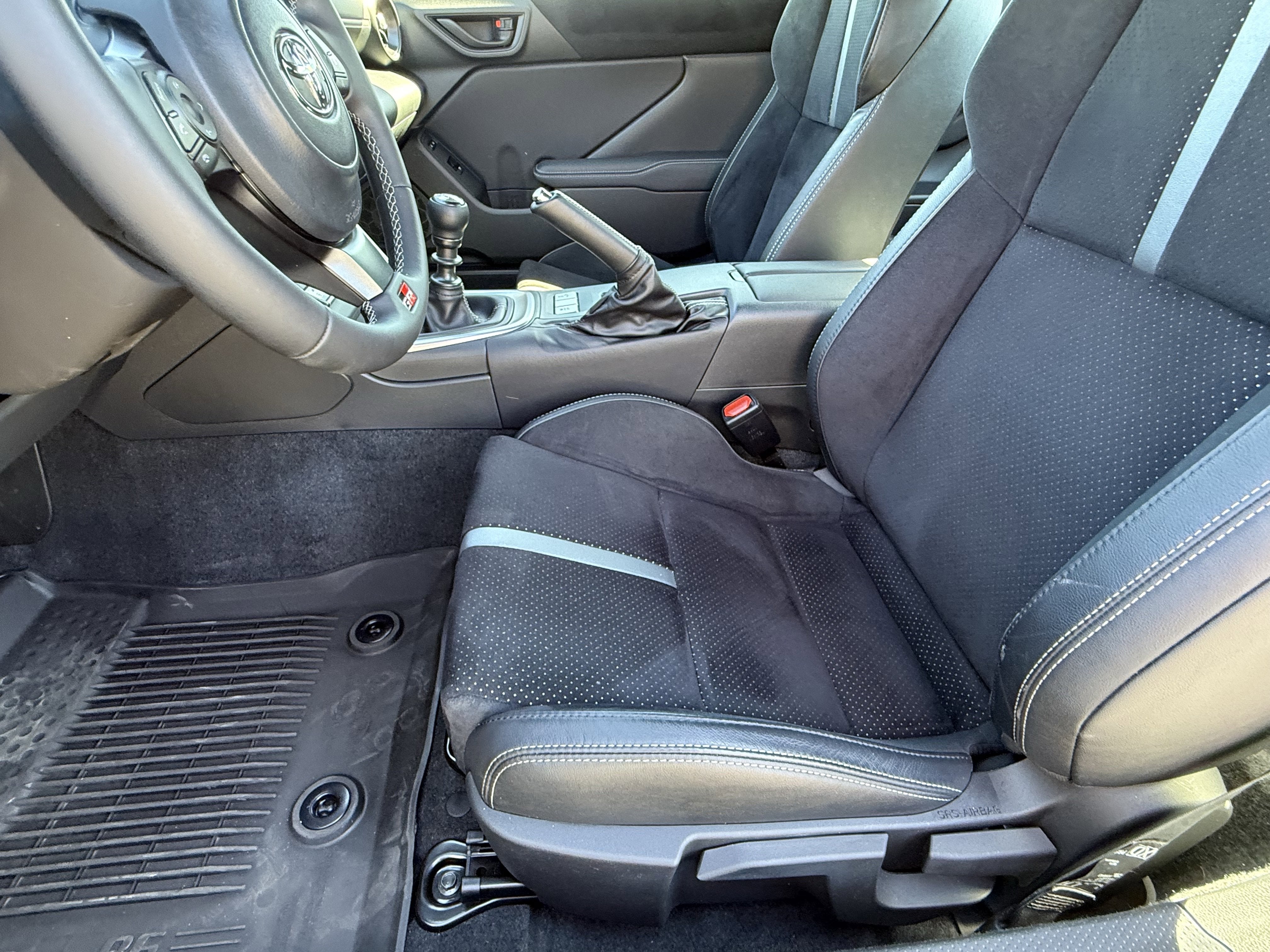 2025 Toyota GR86 Premium