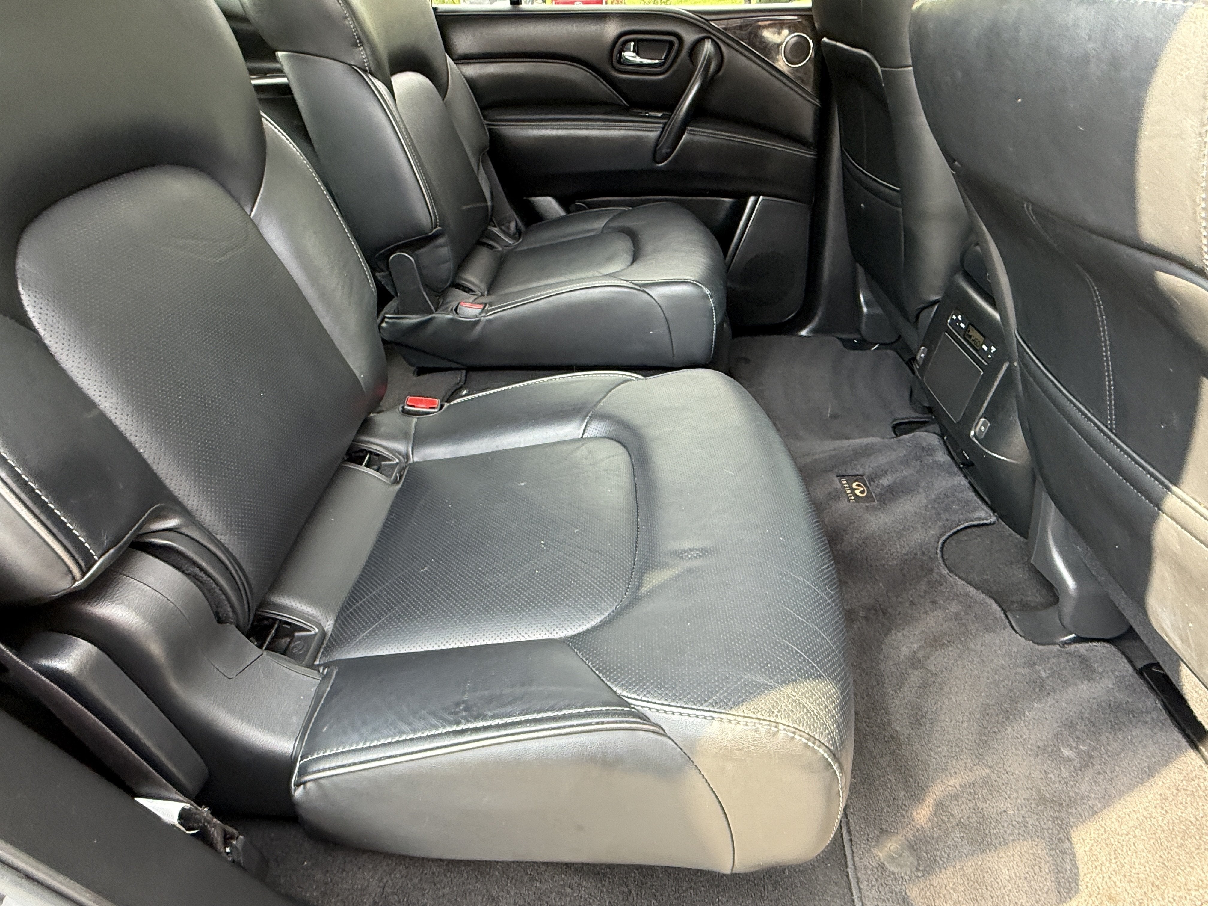 2020 INFINITI QX80 LUXE
