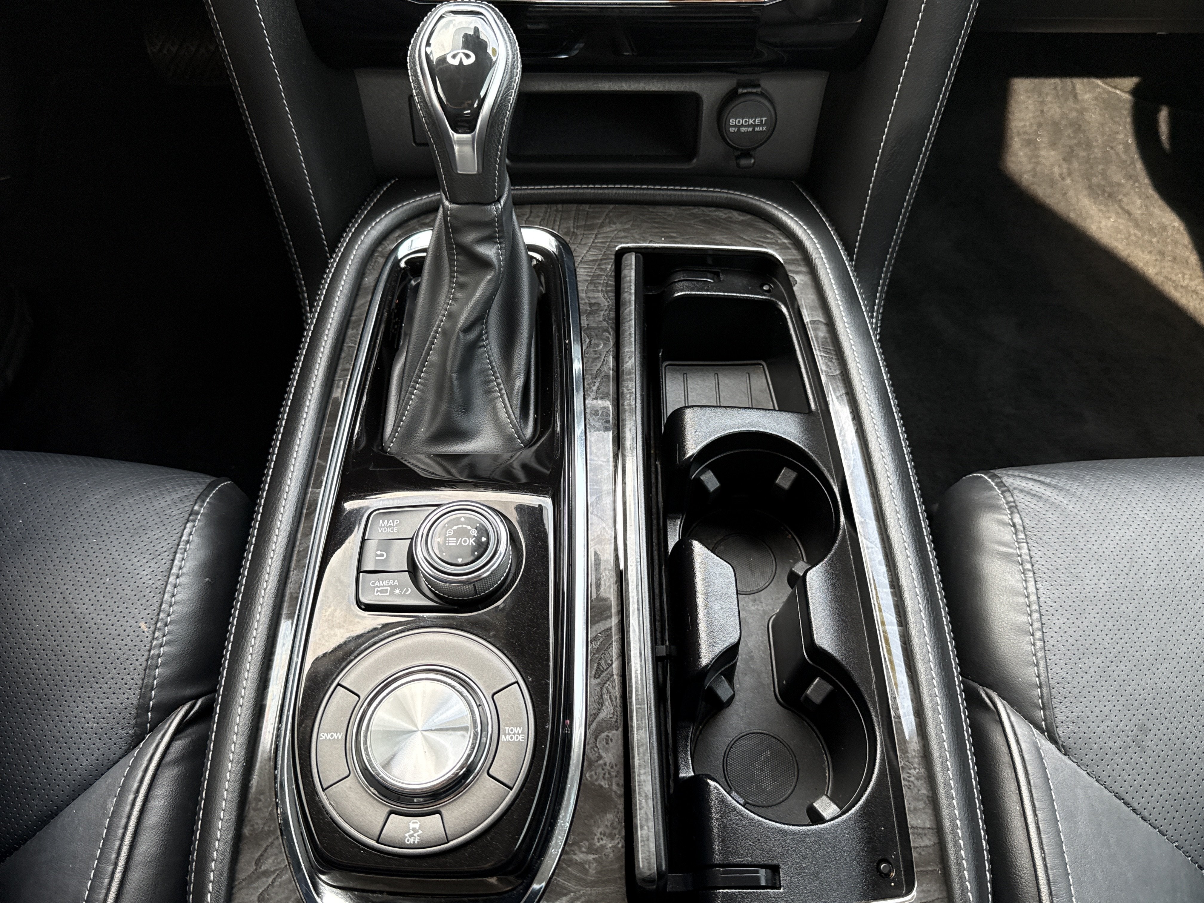 2020 INFINITI QX80 LUXE