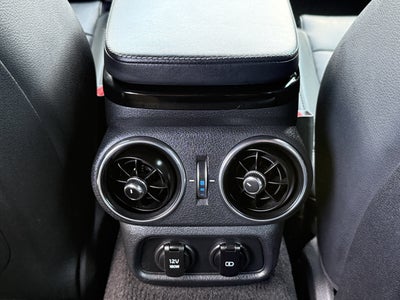 2023 Kia Stinger GT-Line