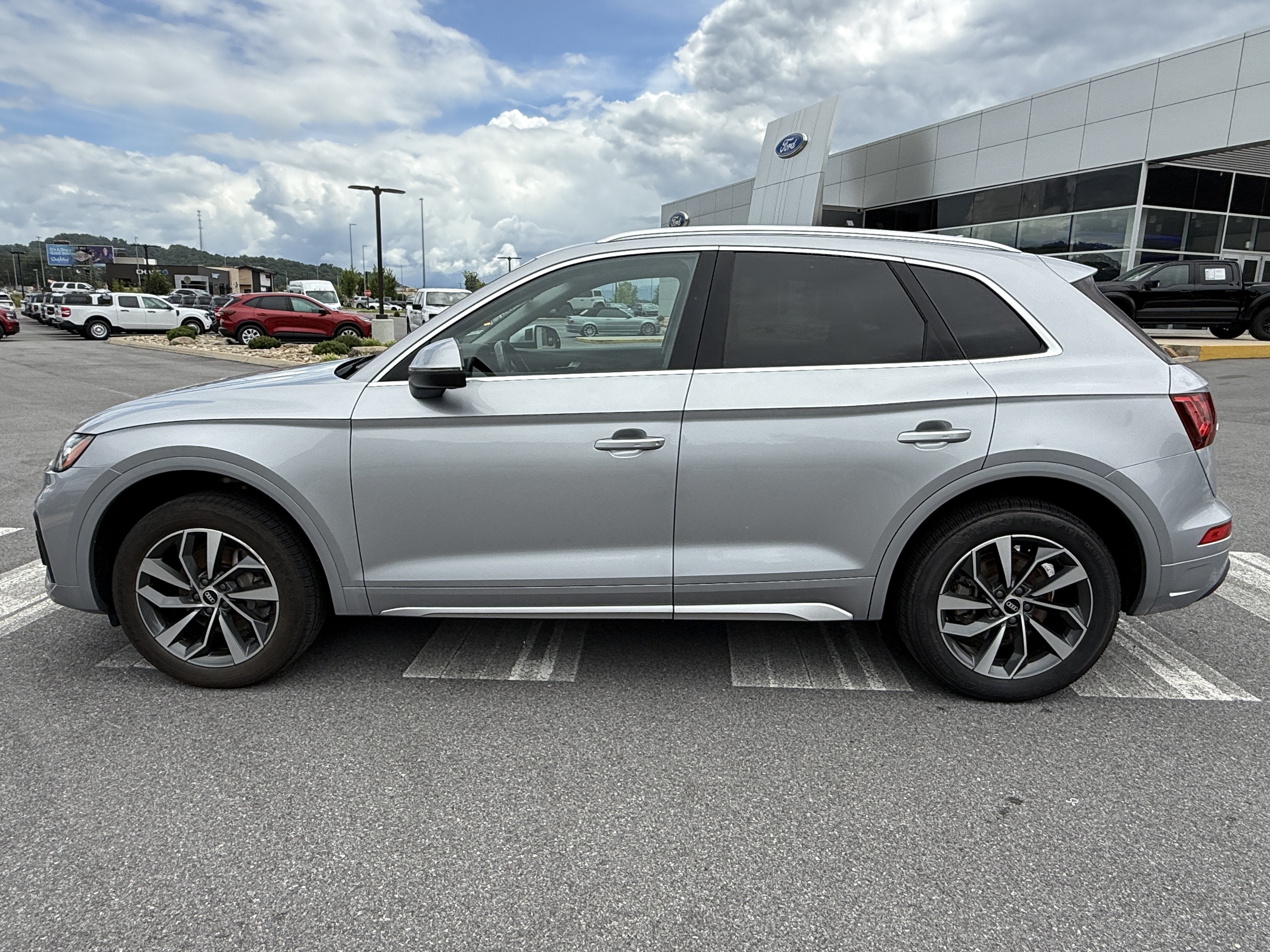 2021 Audi Q5 Premium