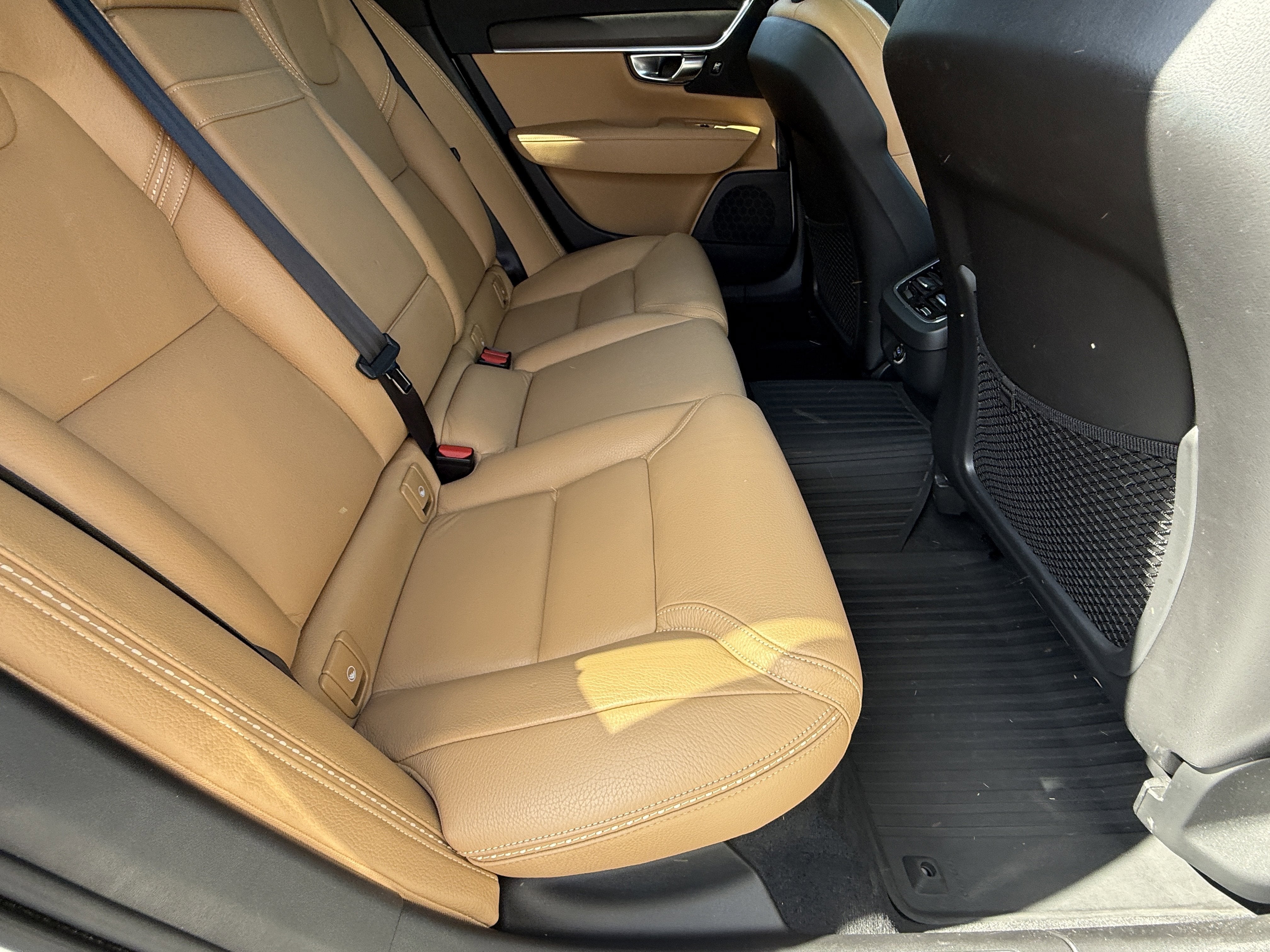 2018 Volvo V90 Cross Country T5