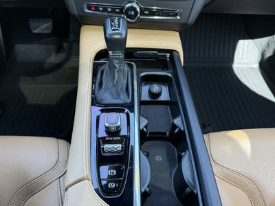 2018 Volvo V90 Cross Country T5