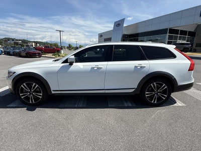 2018 Volvo V90 Cross Country T5
