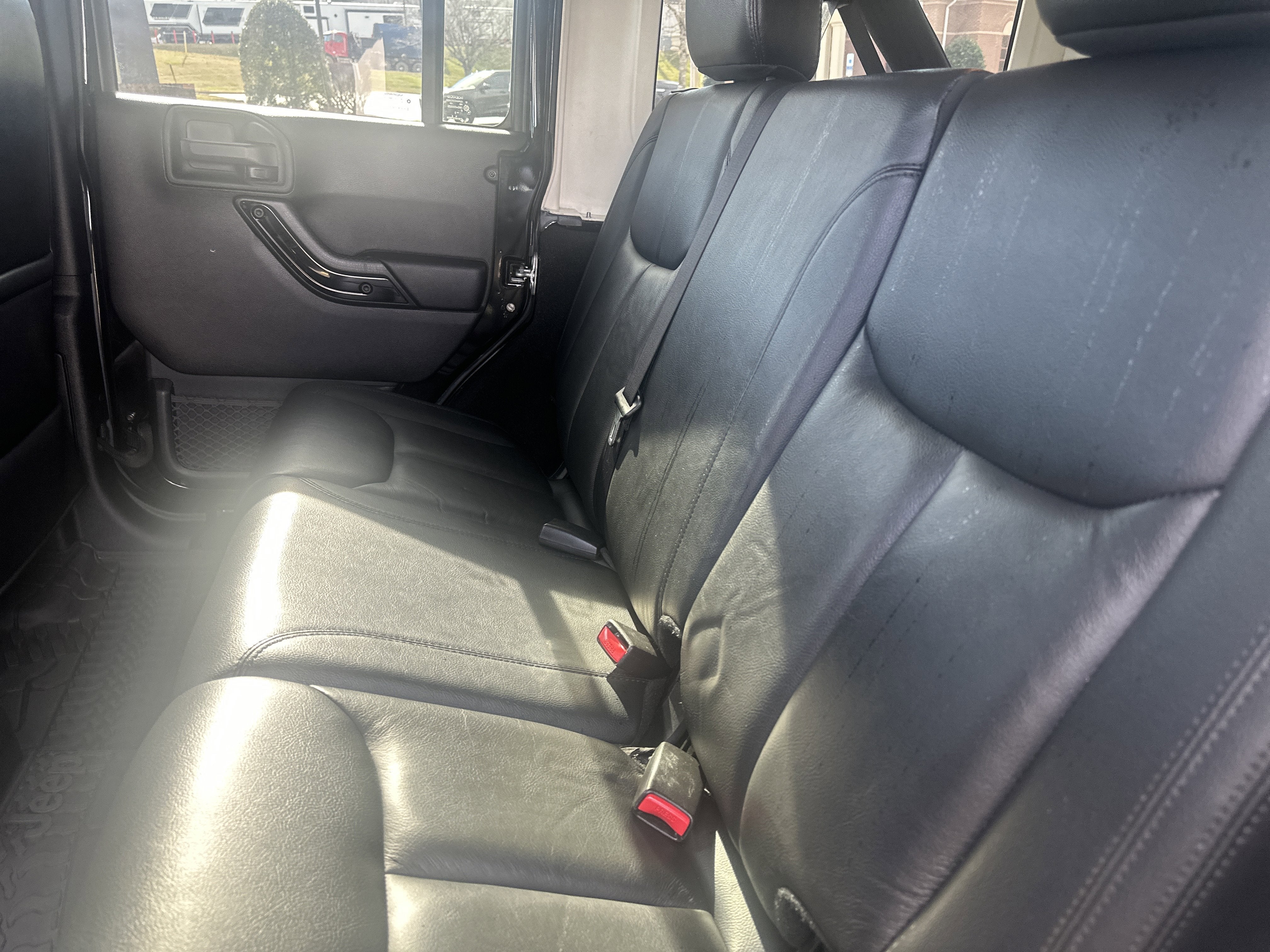 2015 Jeep Wrangler Unlimited Altitude