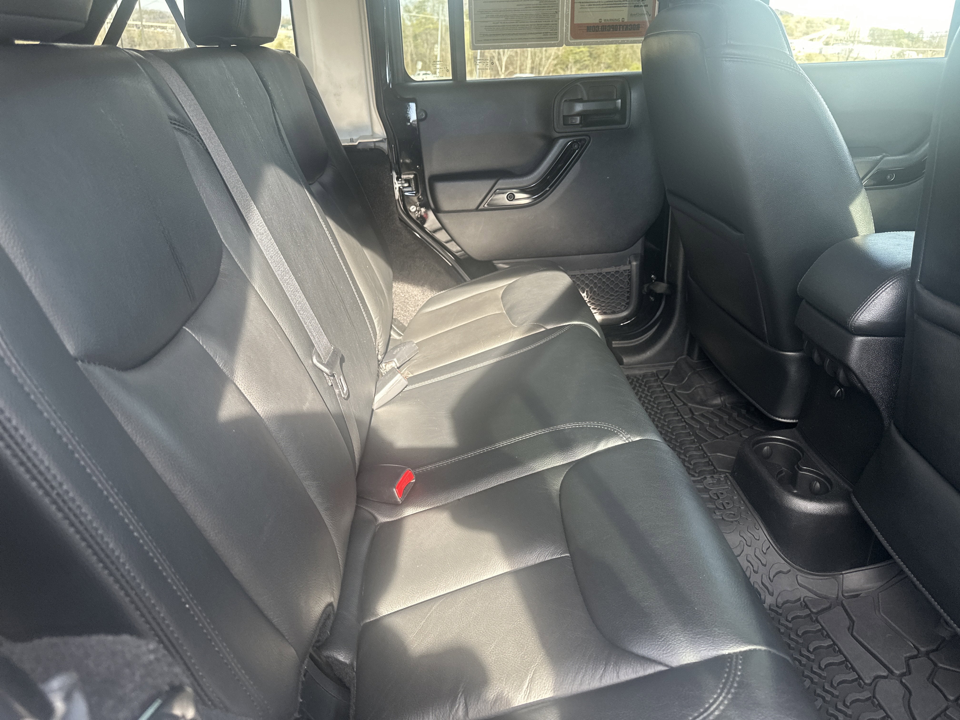 2015 Jeep Wrangler Unlimited Altitude