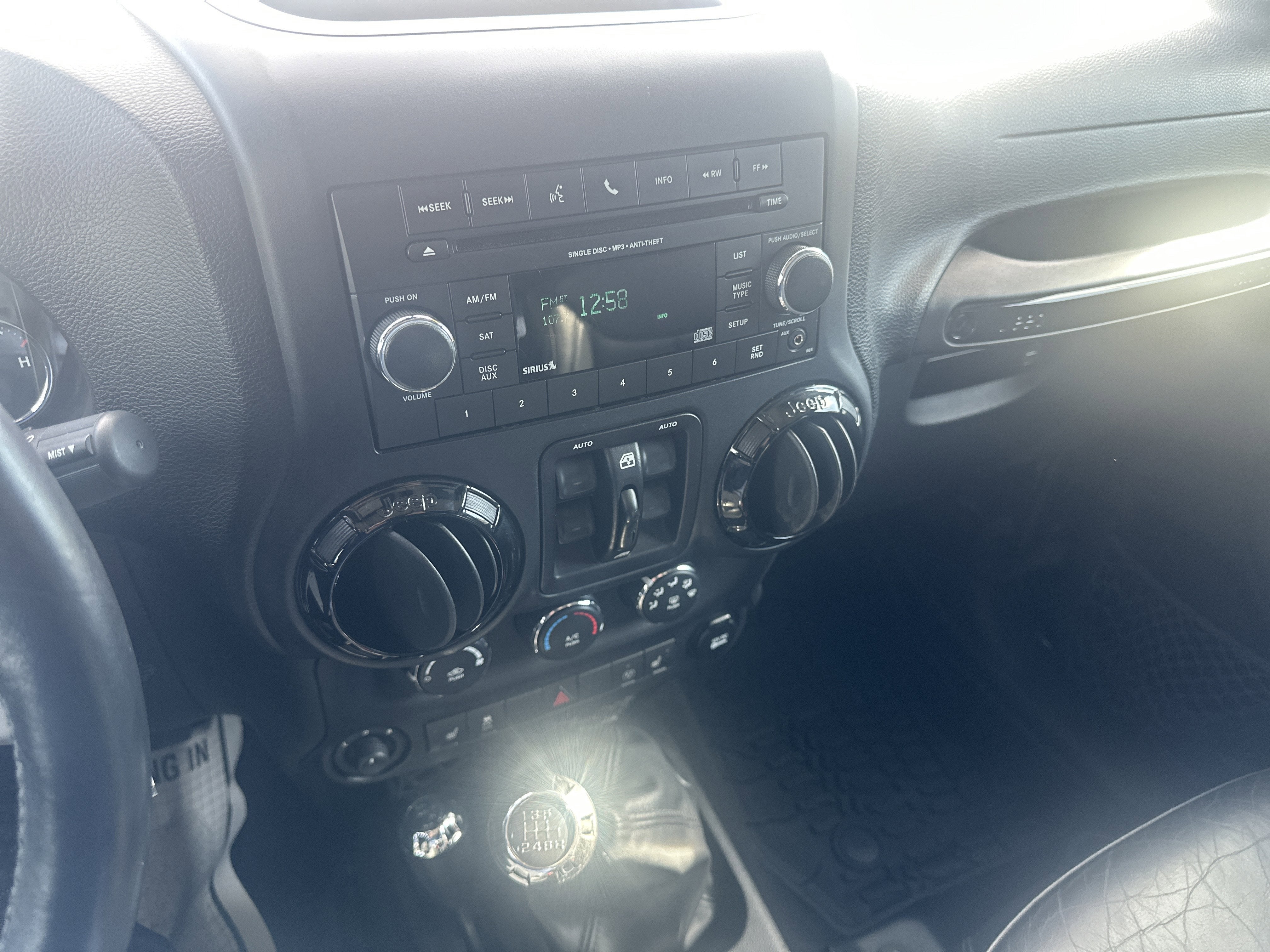 2015 Jeep Wrangler Unlimited Altitude