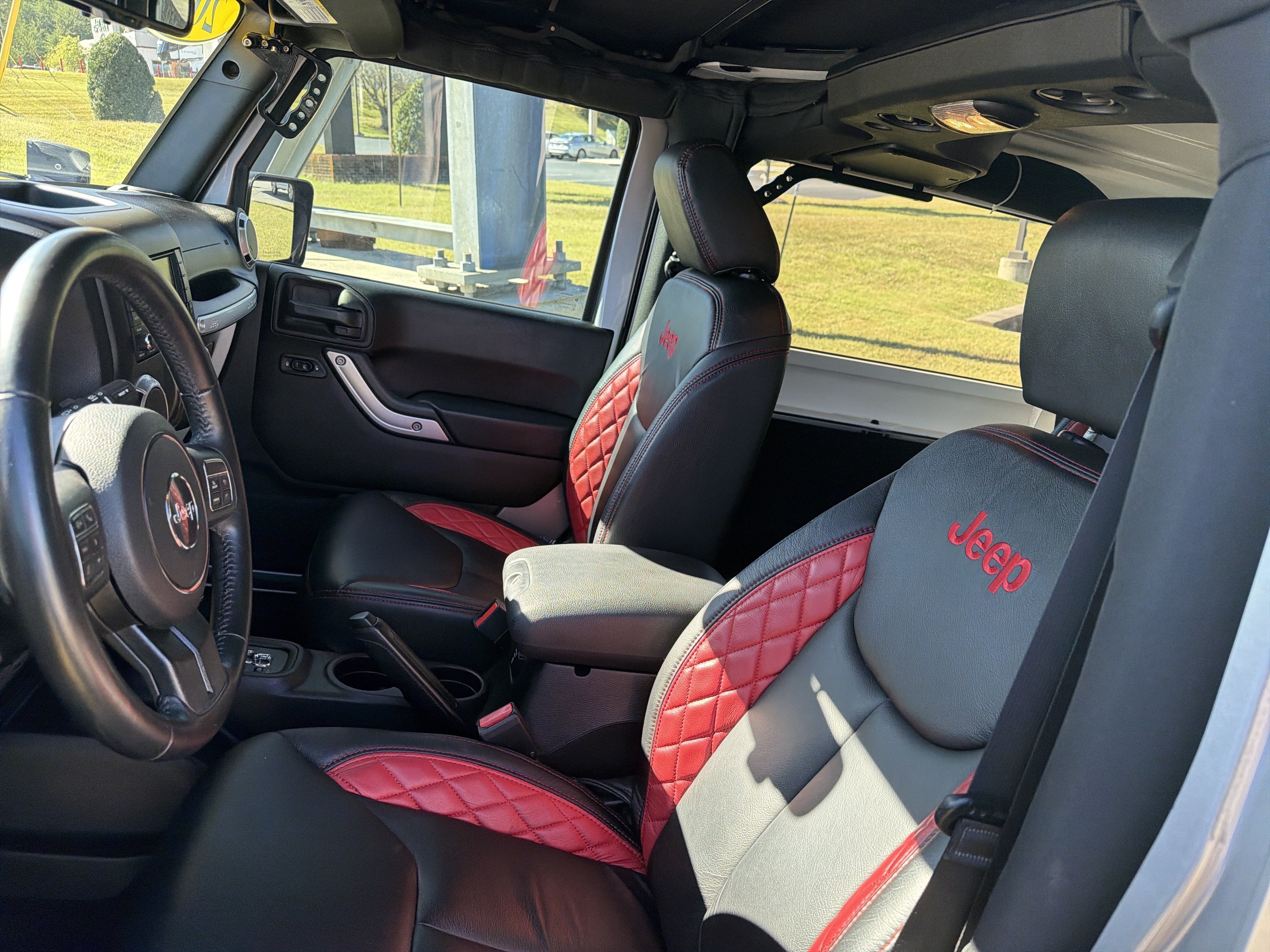 2018 Jeep Wrangler JK Sahara 4x4