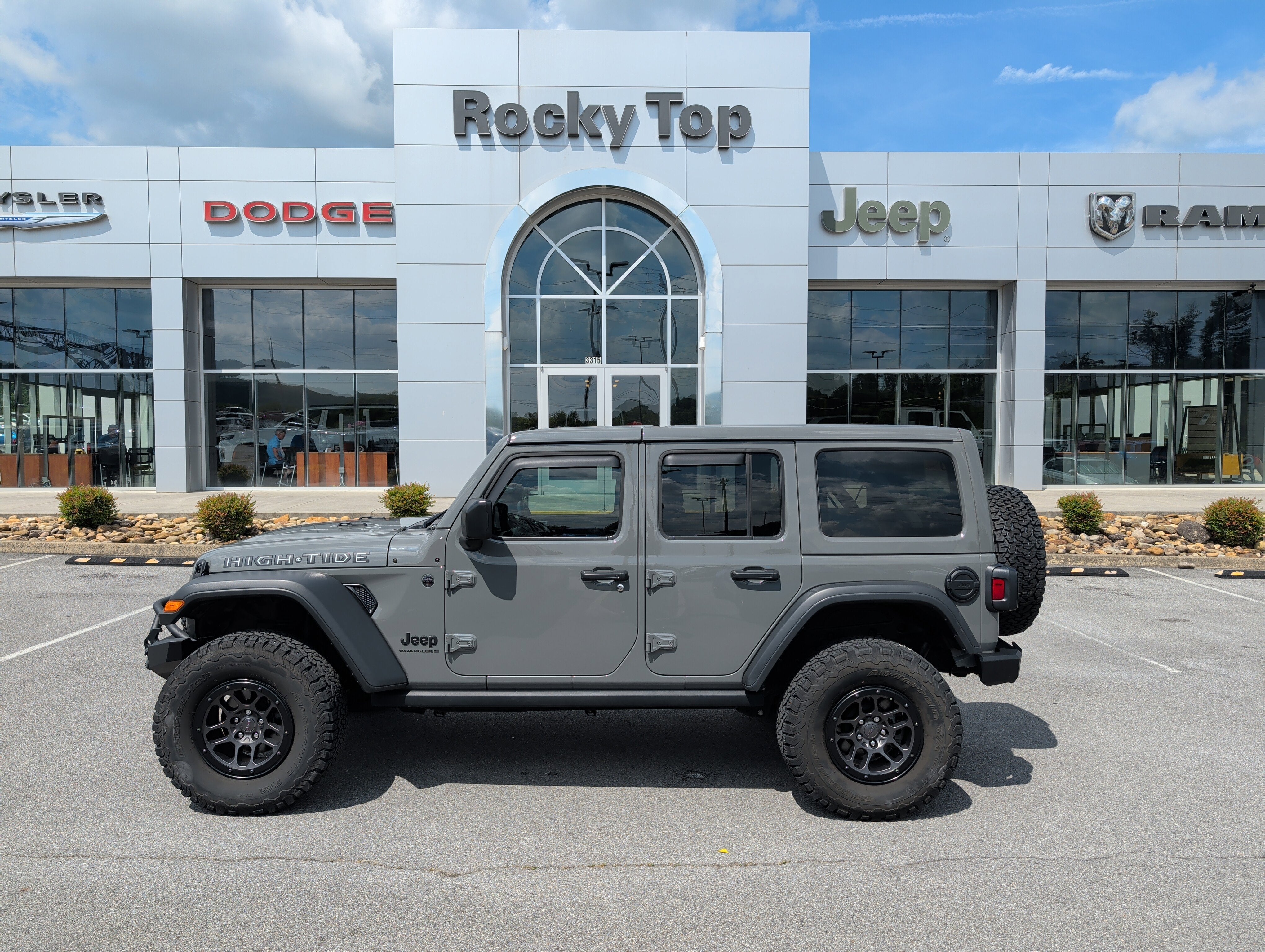 2023 Jeep Wrangler 4-Door High Tide 4x4