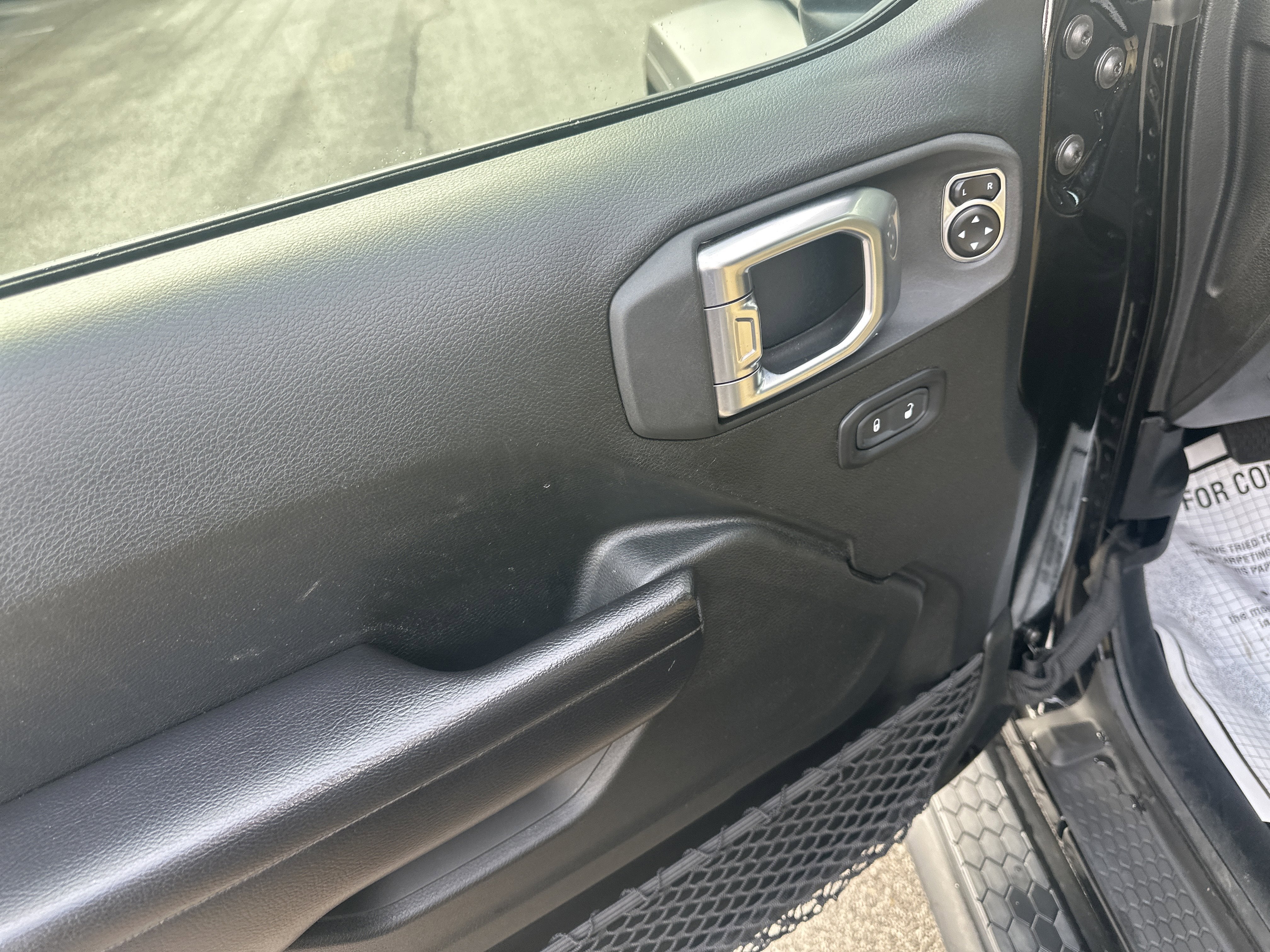 2020 Jeep Wrangler Unlimited Black and Tan 4X4