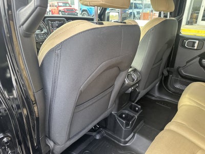 2020 Jeep Wrangler Unlimited Black and Tan 4X4