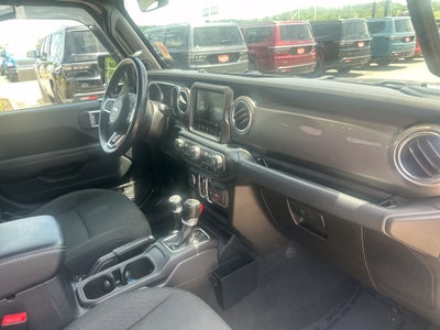 2020 Jeep Wrangler Unlimited Sahara 4x4