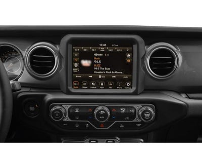 2023 Jeep Wrangler 4-Door Sahara Altitude 4x4