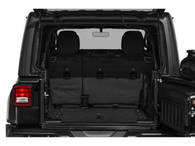 2023 Jeep Wrangler 4-Door Sahara Altitude 4x4