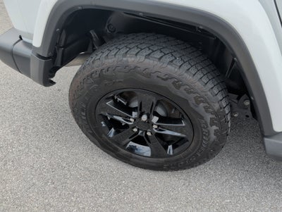 2023 Jeep Wrangler 4-Door Sahara Altitude 4x4