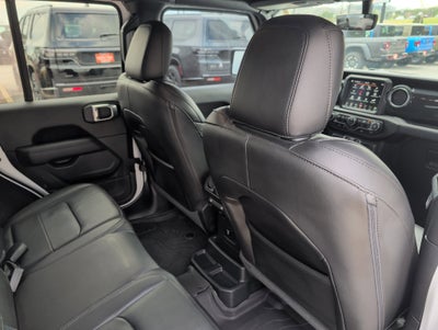 2023 Jeep Wrangler 4-Door Sahara Altitude 4x4