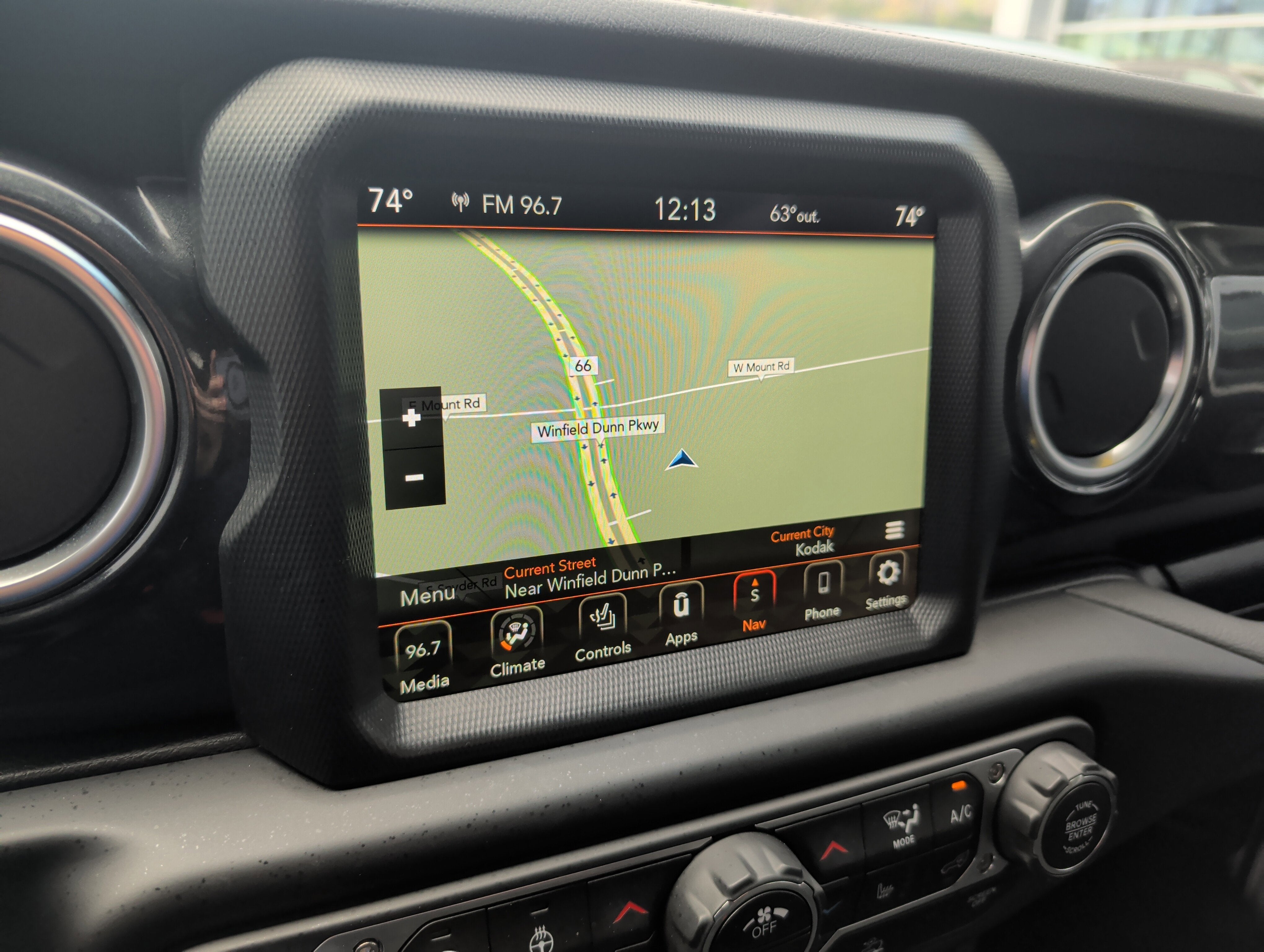 2023 Jeep Wrangler 4-Door Sahara Altitude 4x4