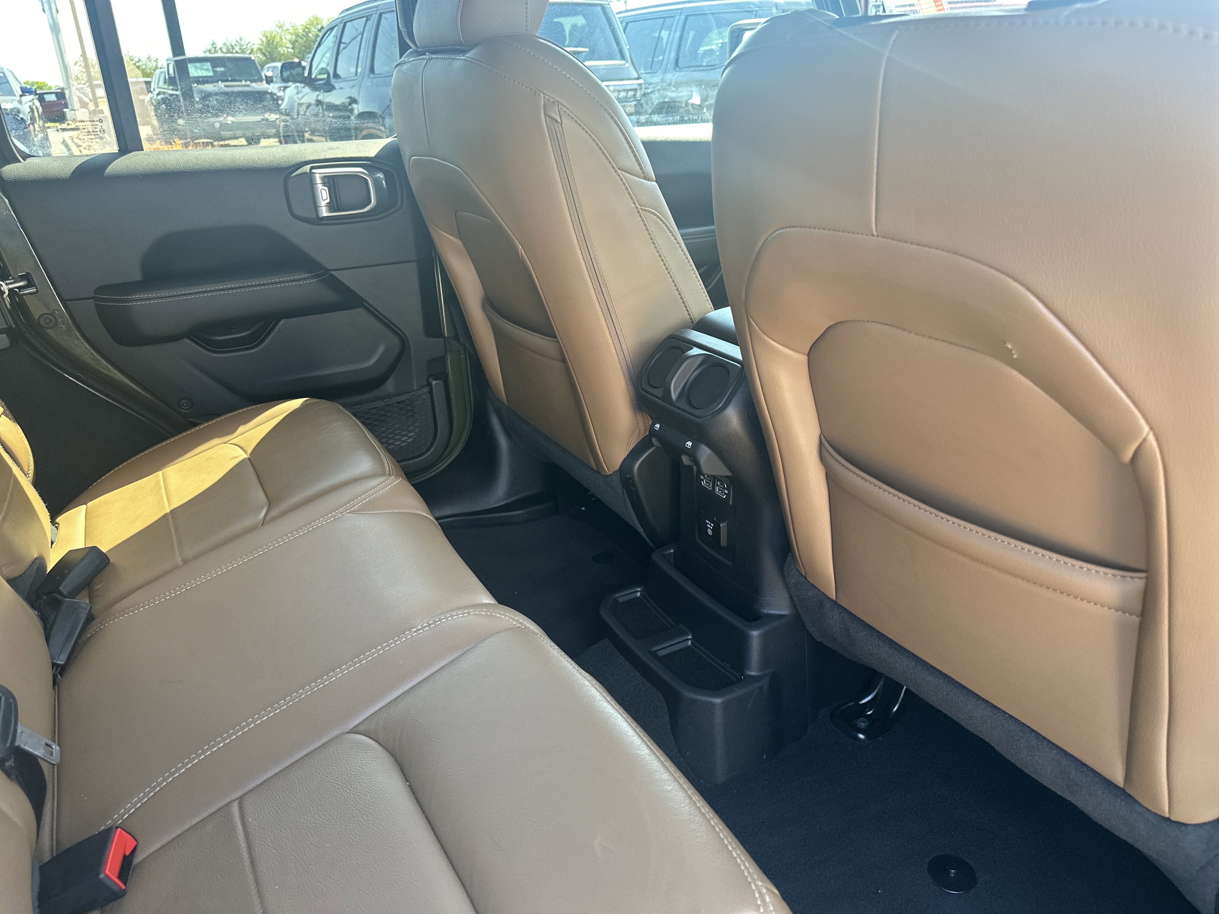 2022 Jeep Wrangler Unlimited Sahara 4x4